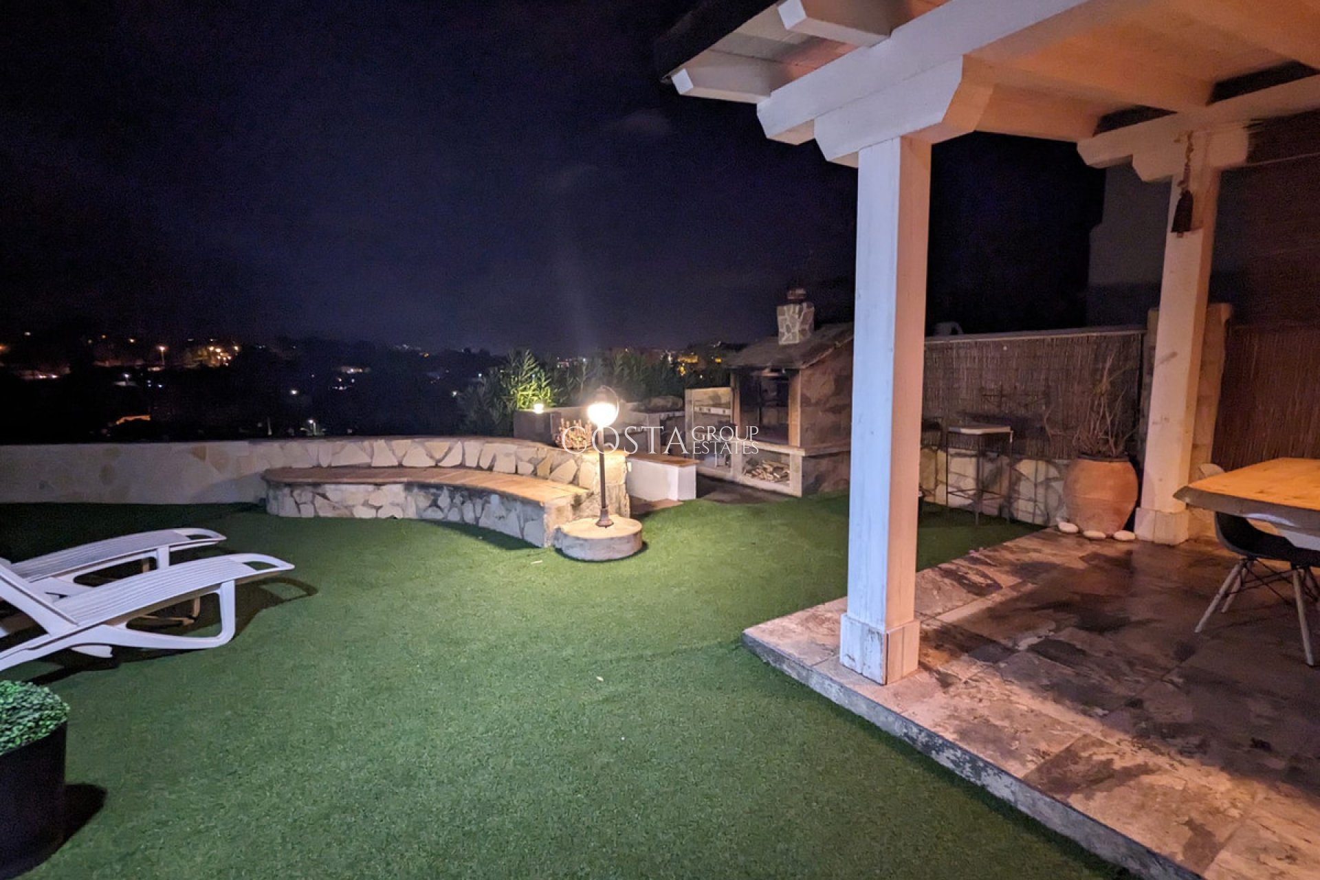 Wiederverkauf - Villa -
Calpe - Calpe Centro