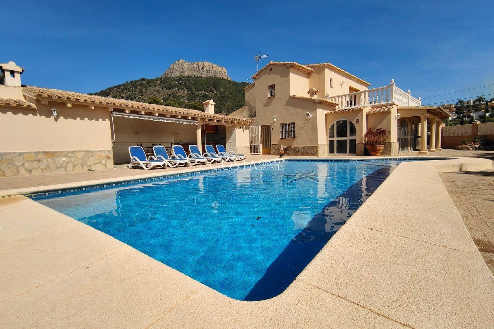 Wiederverkauf - Villa -
Calpe - Calpe Centro