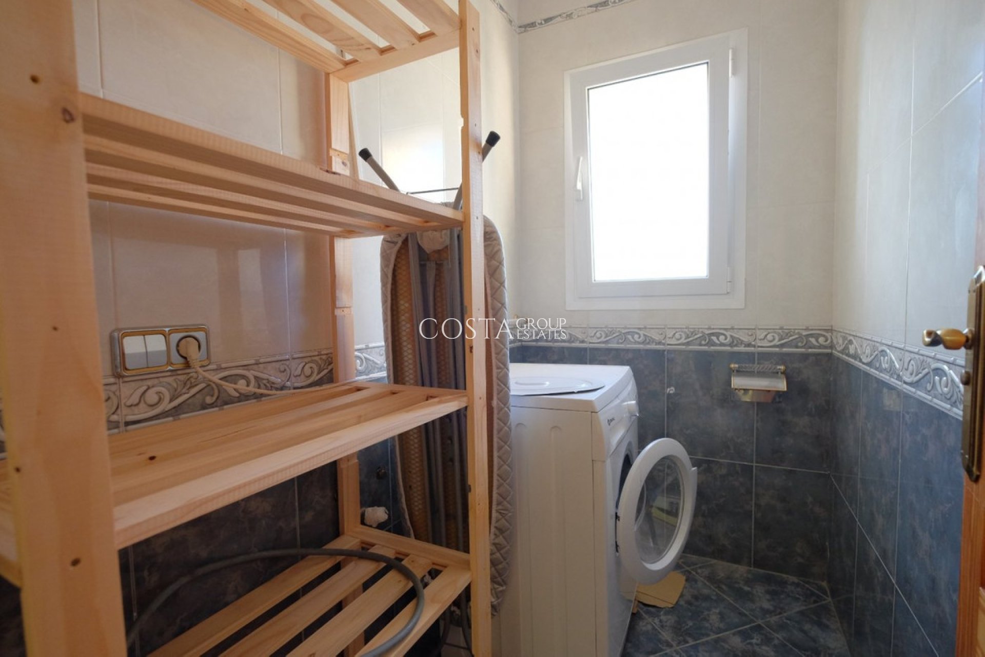 Wiederverkauf - Villa -
Calpe - Calpe Centro