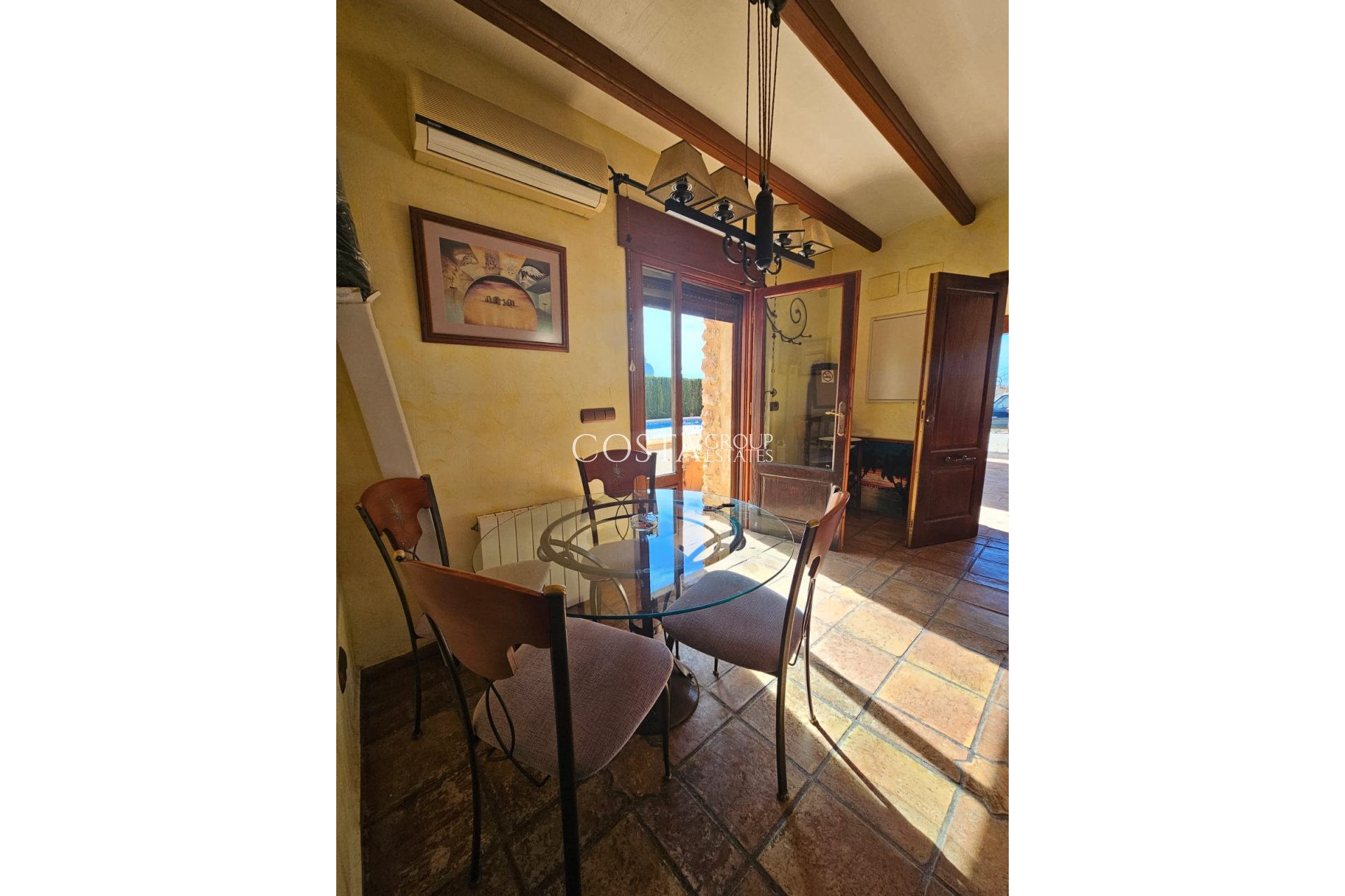 Wiederverkauf - Villa -
Calpe - Calpe Centro