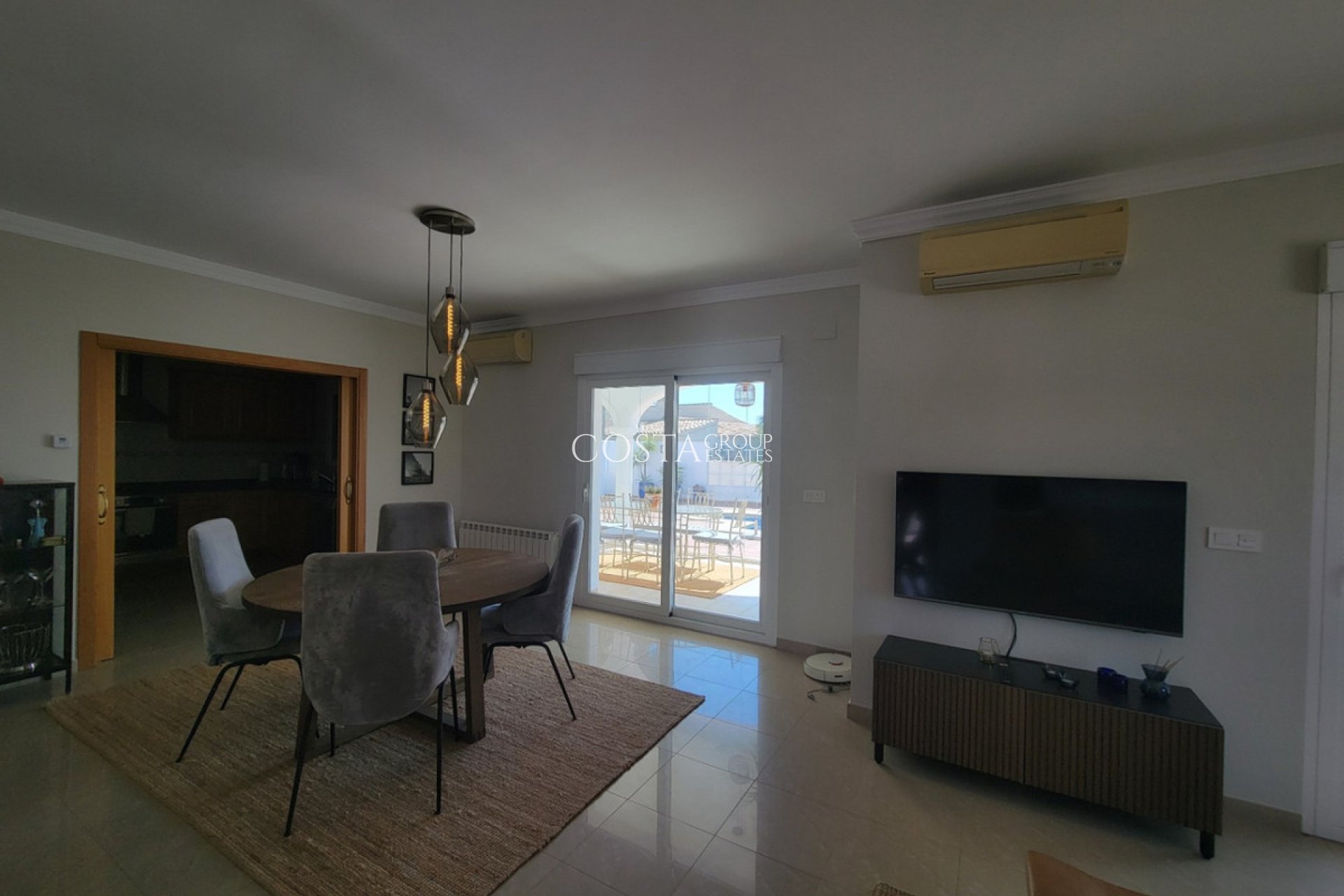 Wiederverkauf - Villa -
Calpe - Calpe Centro