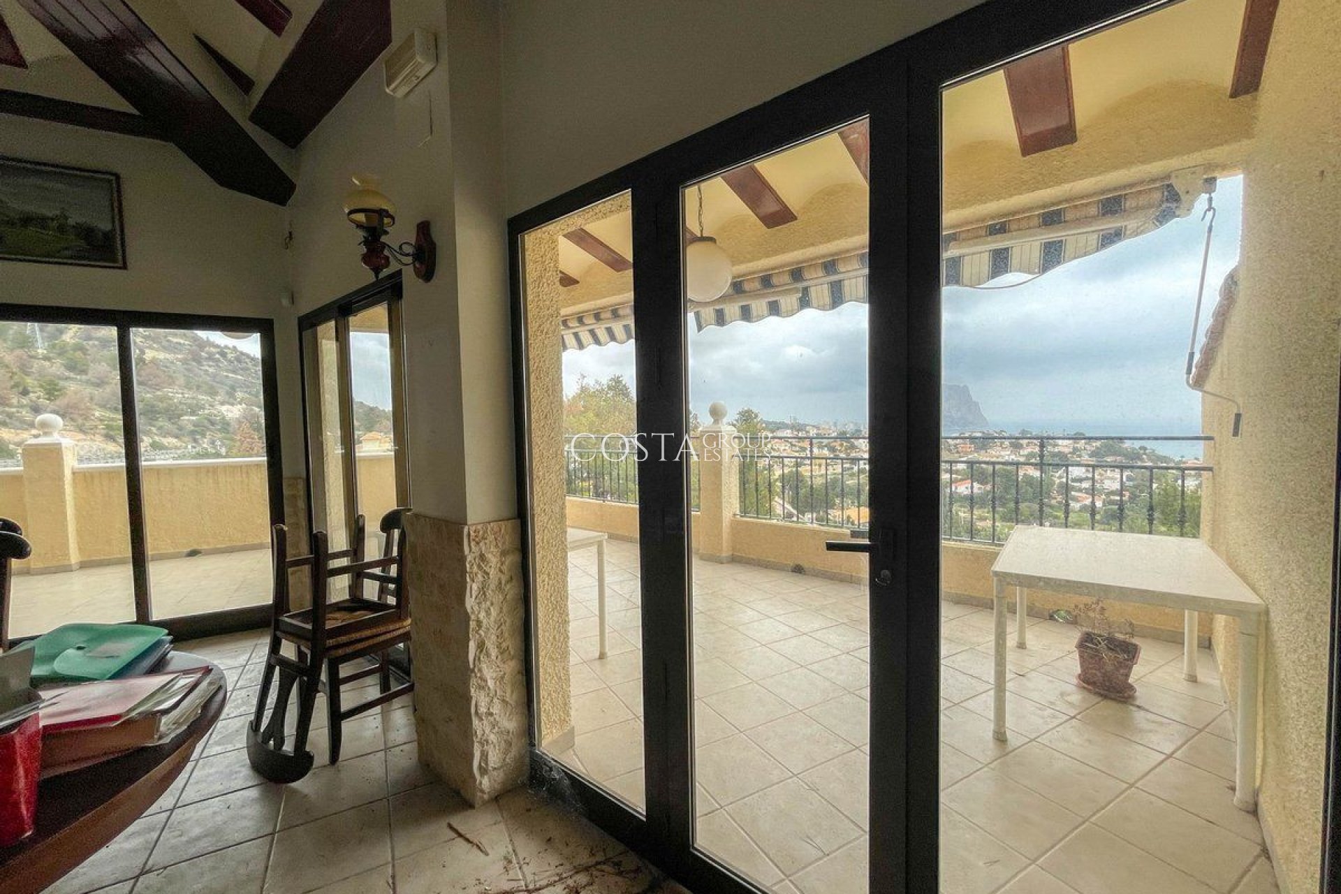 Wiederverkauf - Villa -
Calpe - Calpe Centro