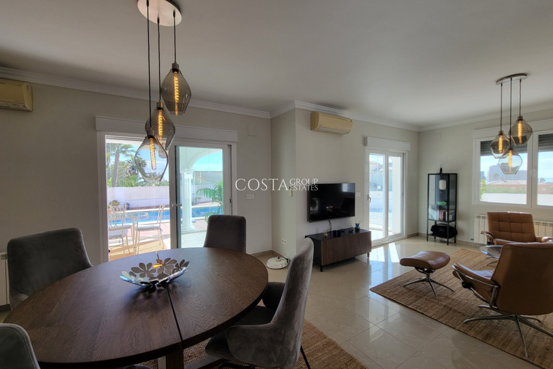 Wiederverkauf - Villa -
Calpe - Calpe Centro