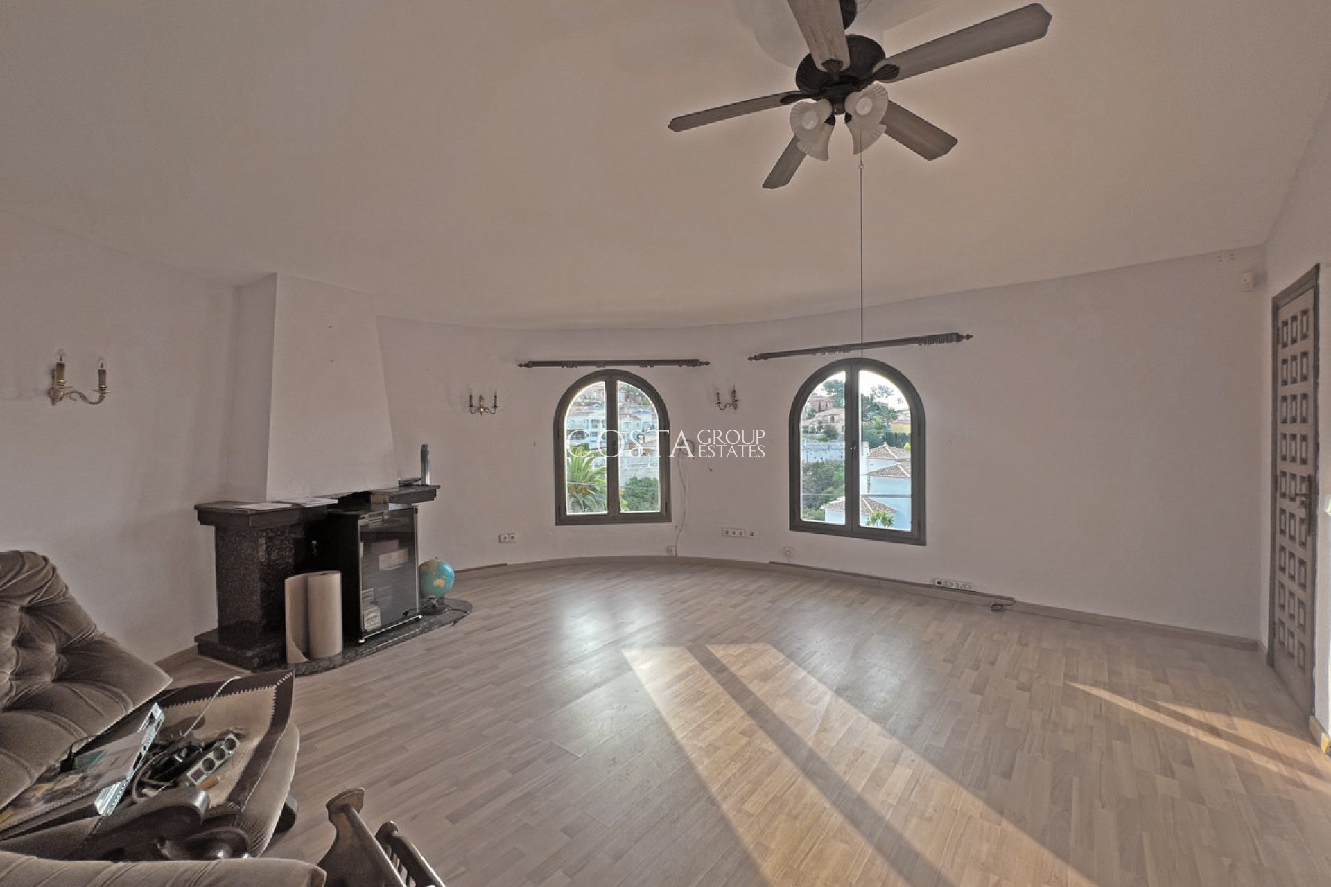 Wiederverkauf - Villa -
Calpe - Calpe Centro