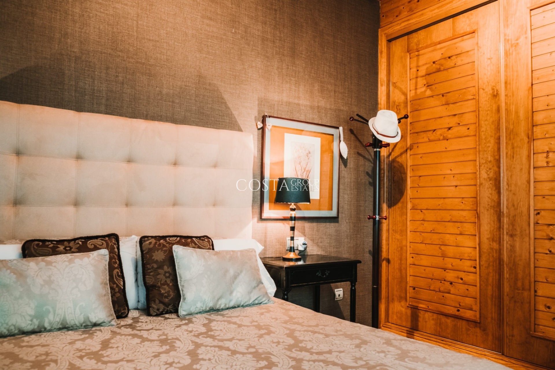 Wiederverkauf - Villa -
Catral