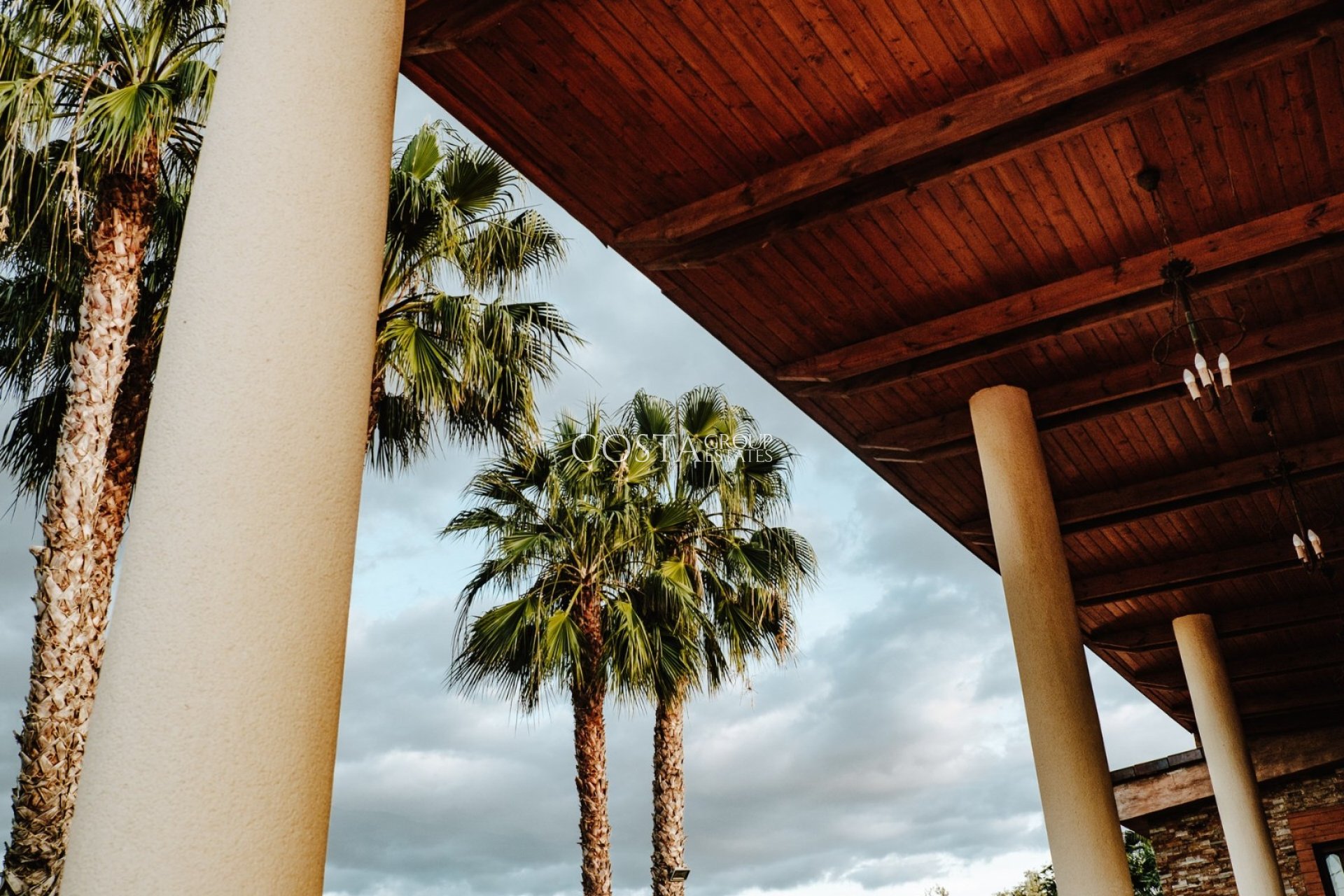 Wiederverkauf - Villa -
Catral