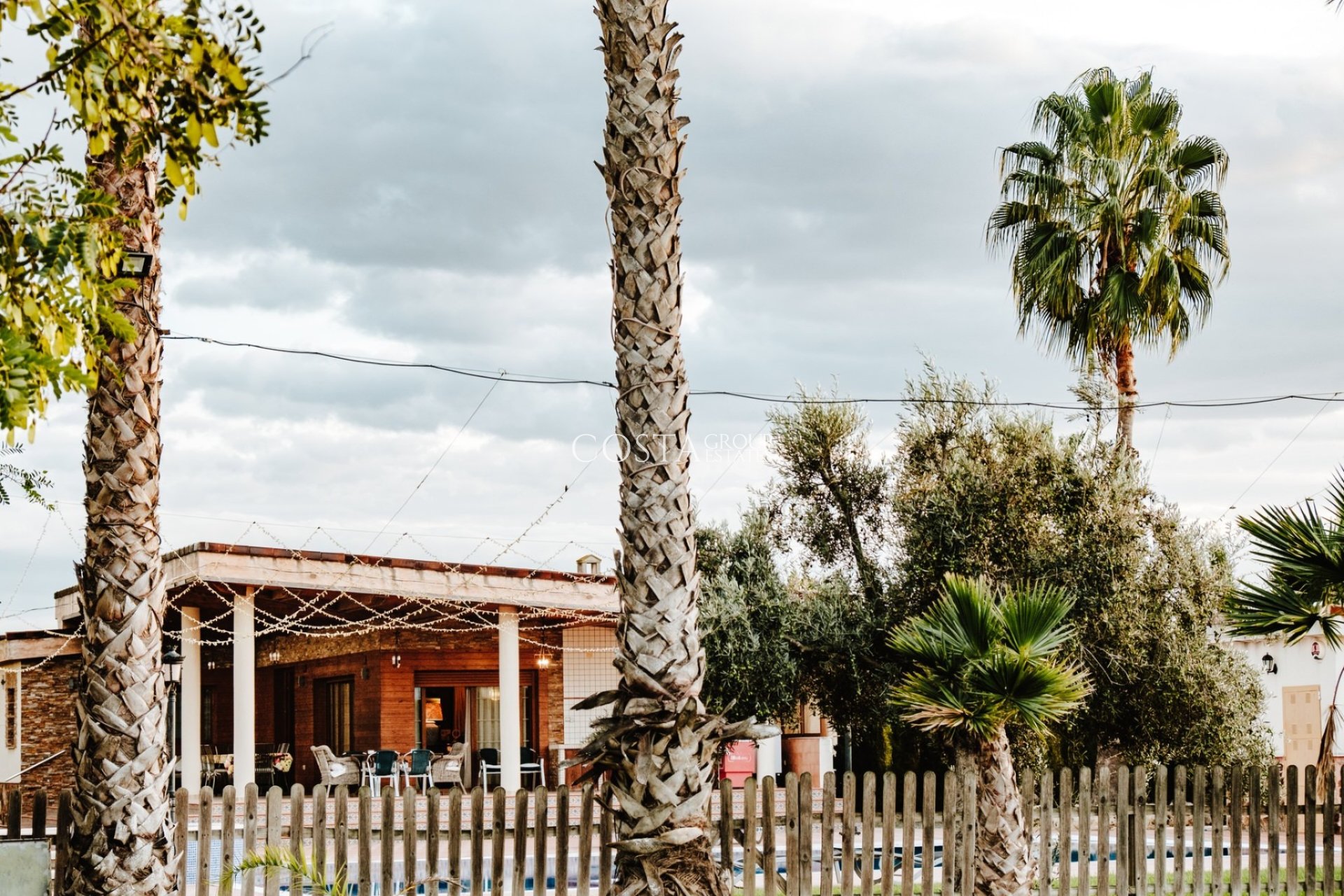 Wiederverkauf - Villa -
Catral