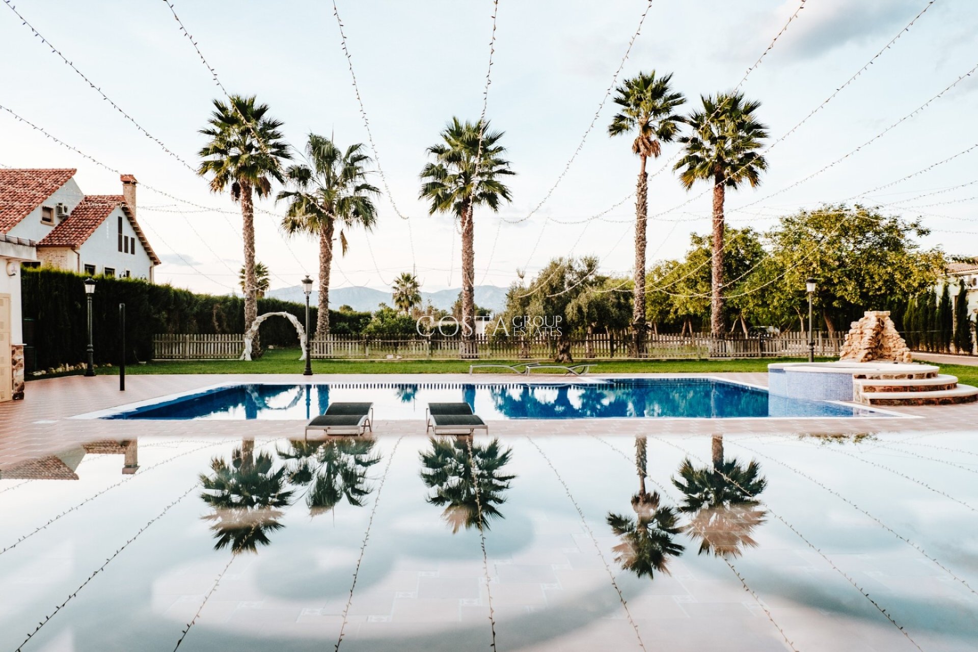 Wiederverkauf - Villa -
Catral