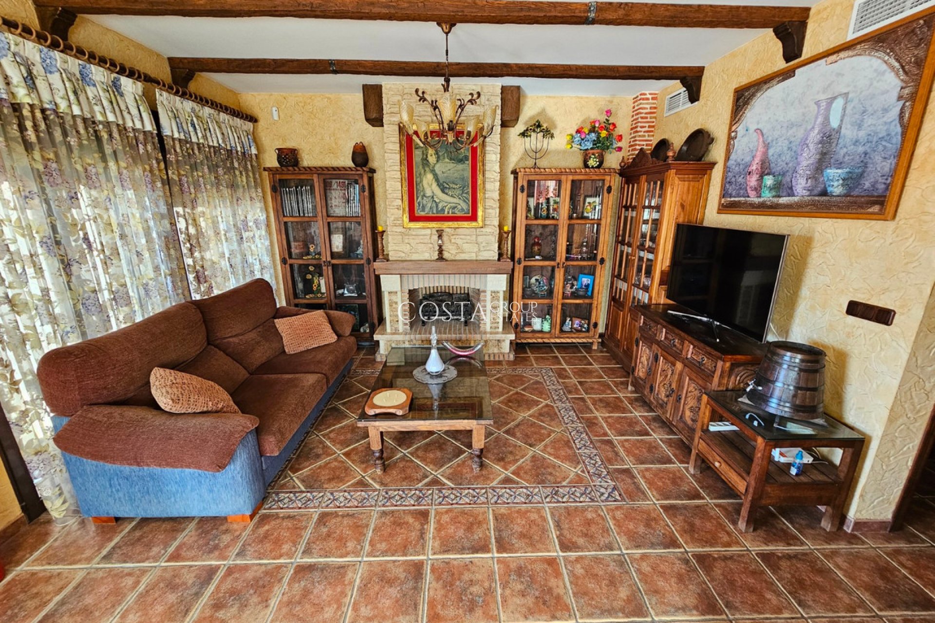 Wiederverkauf - Villa -
Daya Nueva - Daya Nueva Centro