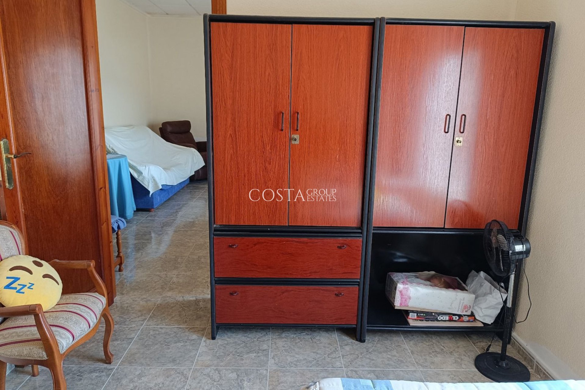 Wiederverkauf - Villa -
Daya Vieja - Daya Vieja Centro