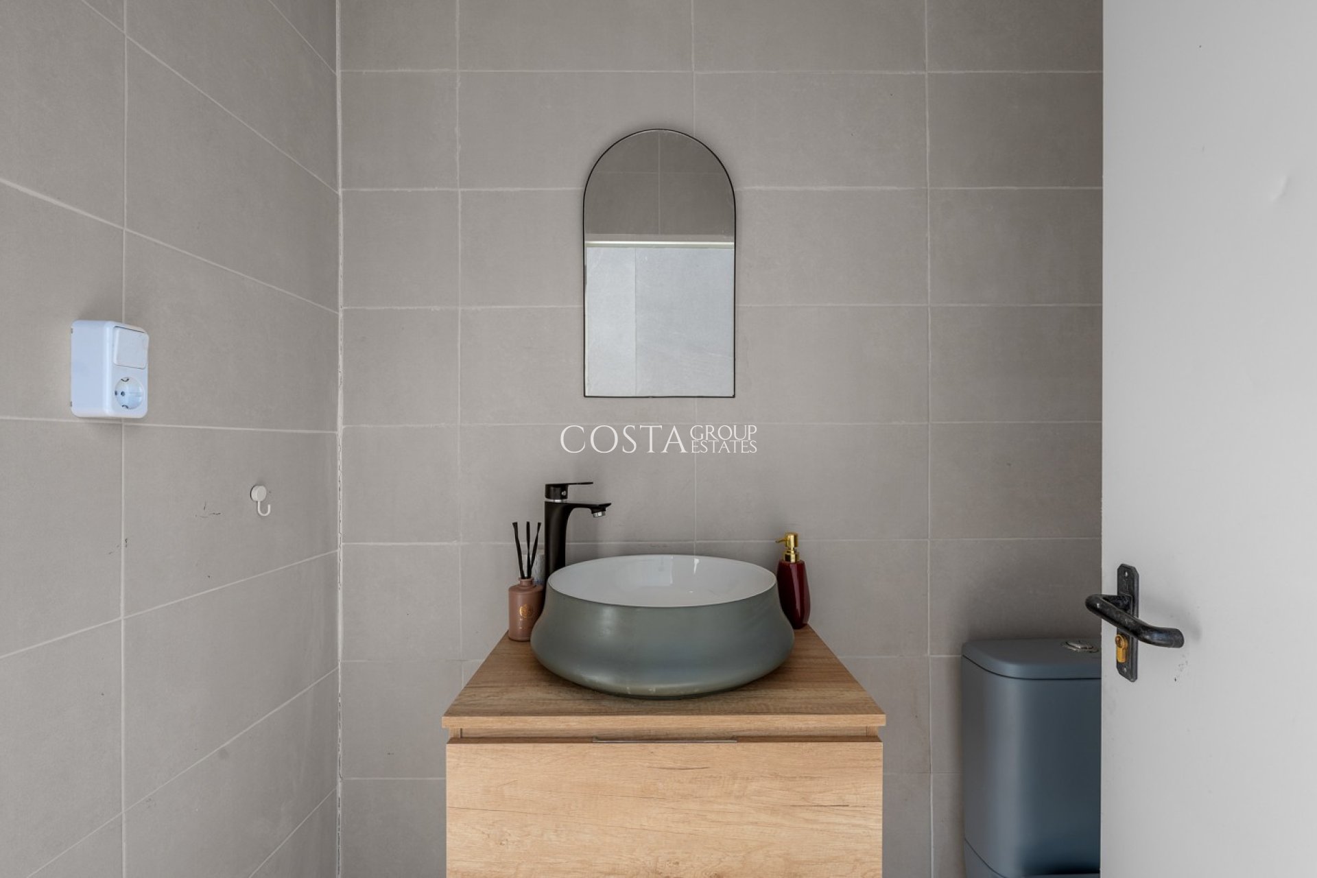 Wiederverkauf - Villa -
Fortuna - Urbanizacion Las Kalendas