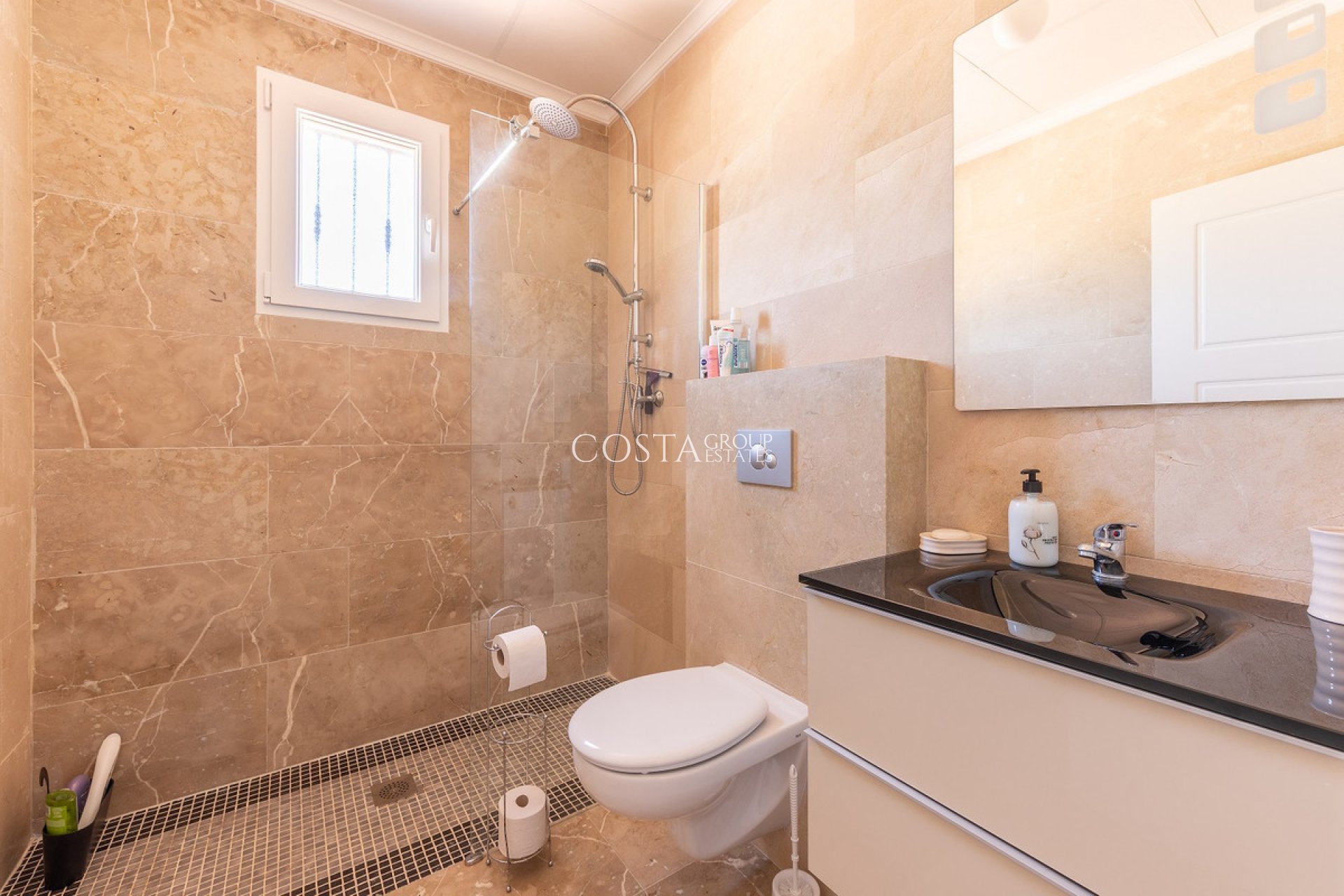 Wiederverkauf - Villa -
La Romana - La Romana Centro