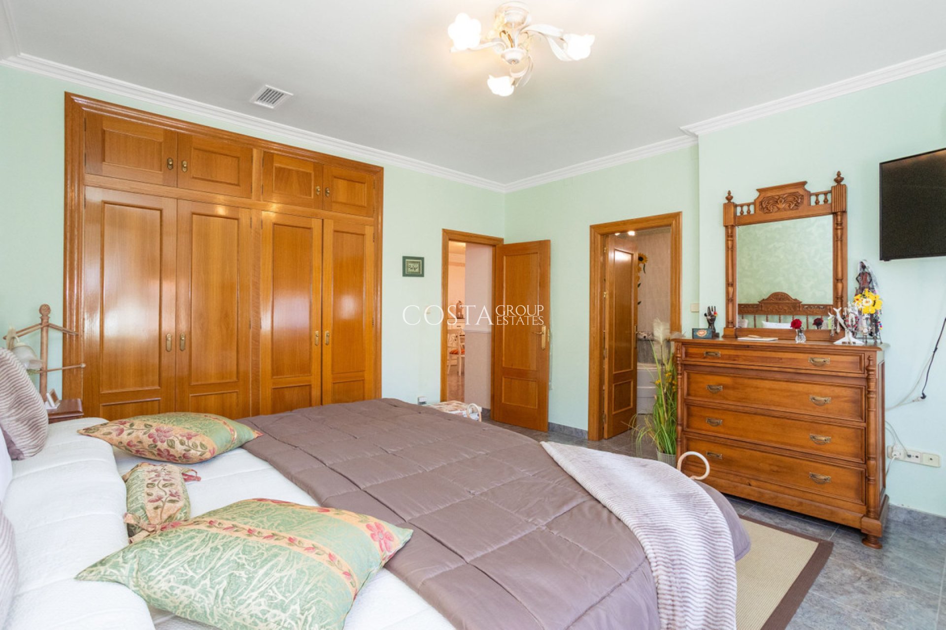 Wiederverkauf - Villa -
La Union - La Union Centro