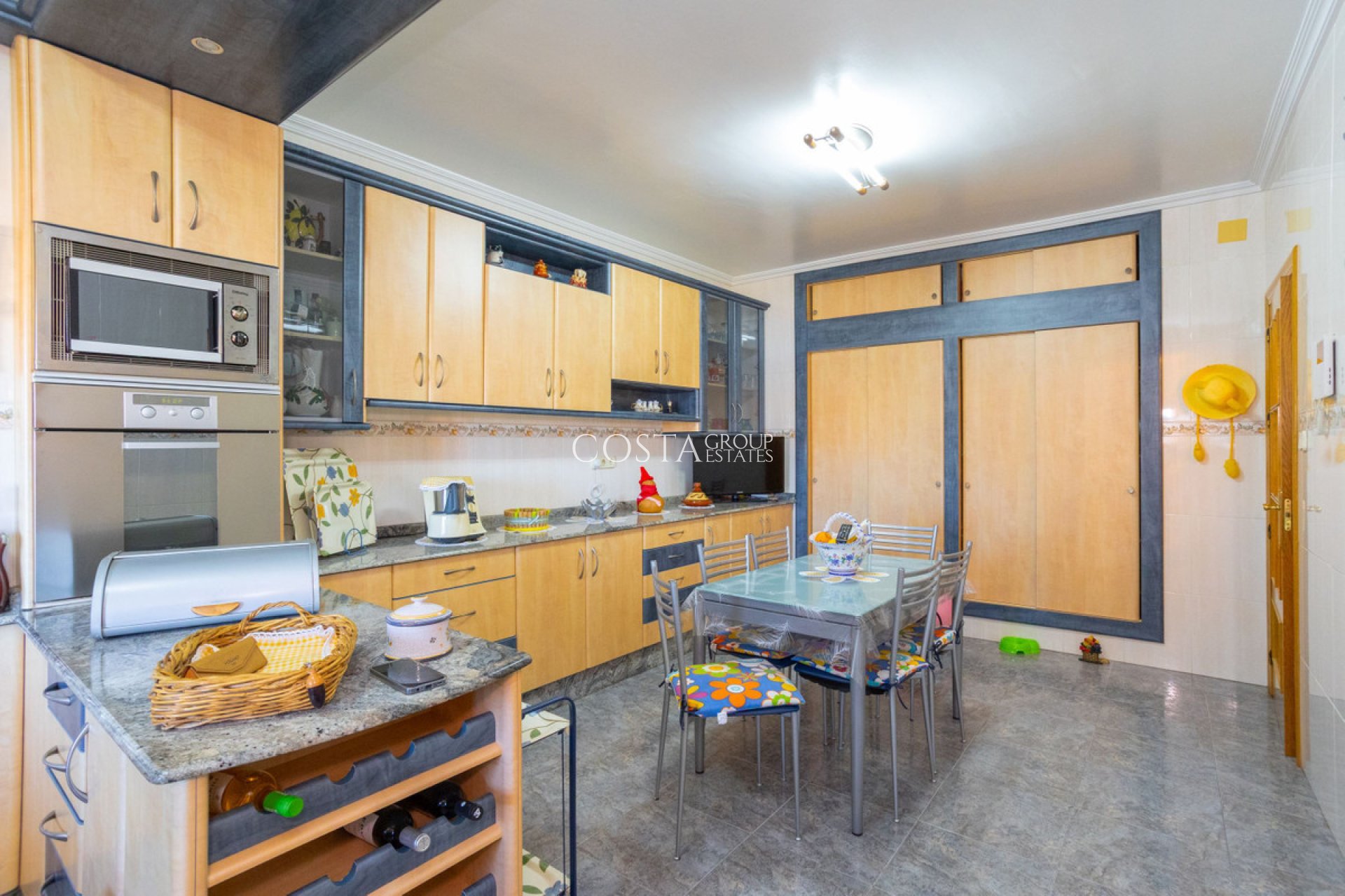 Wiederverkauf - Villa -
La Union - La Union Centro