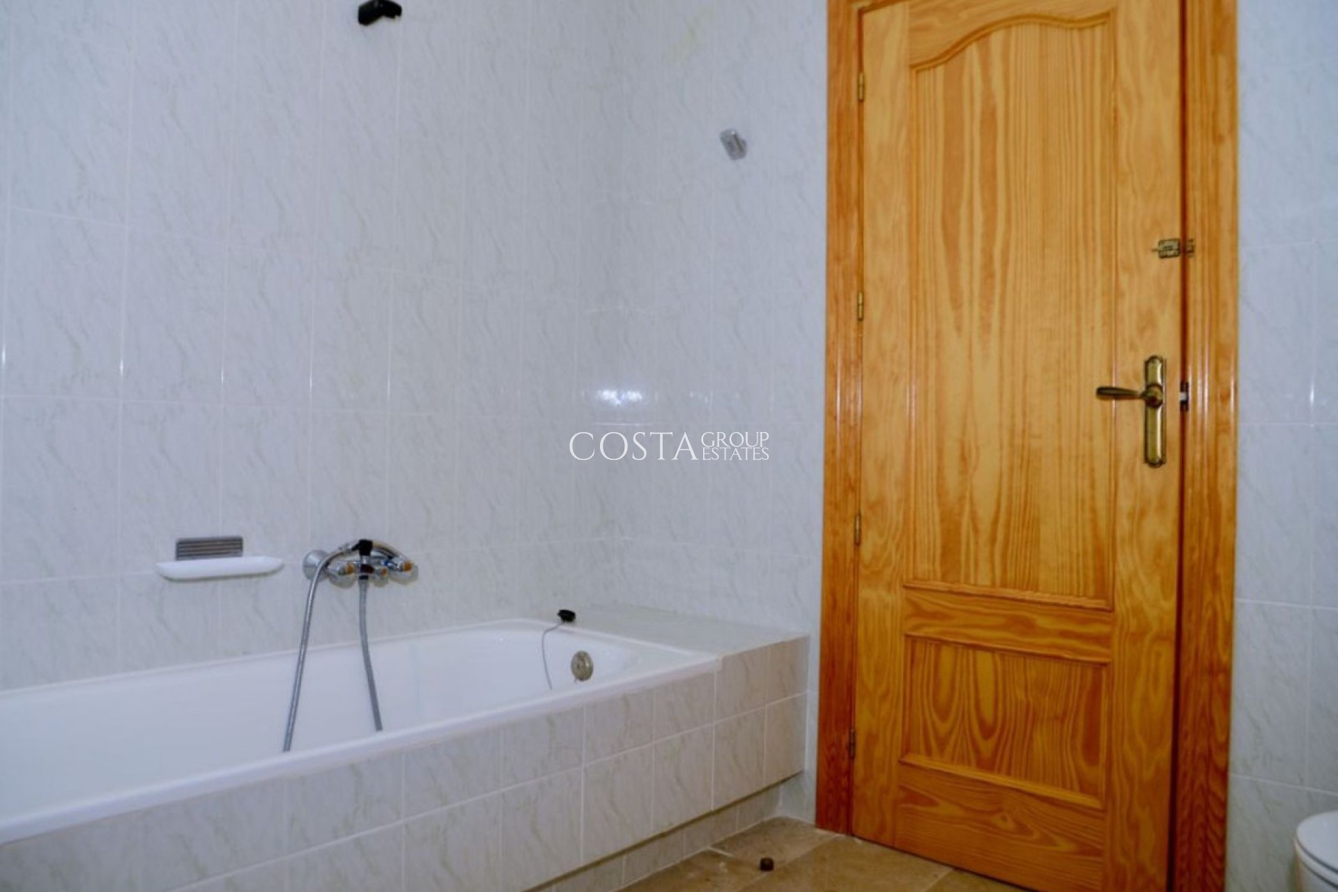 Wiederverkauf - Villa -
Lorca - Lorca Centro