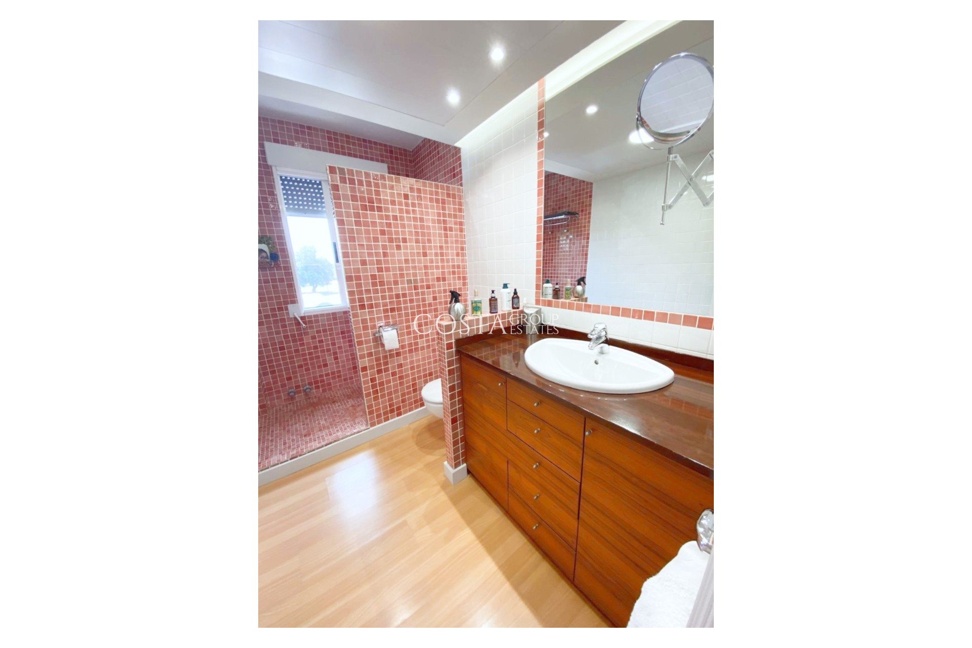 Wiederverkauf - Villa -
Los Alcazares