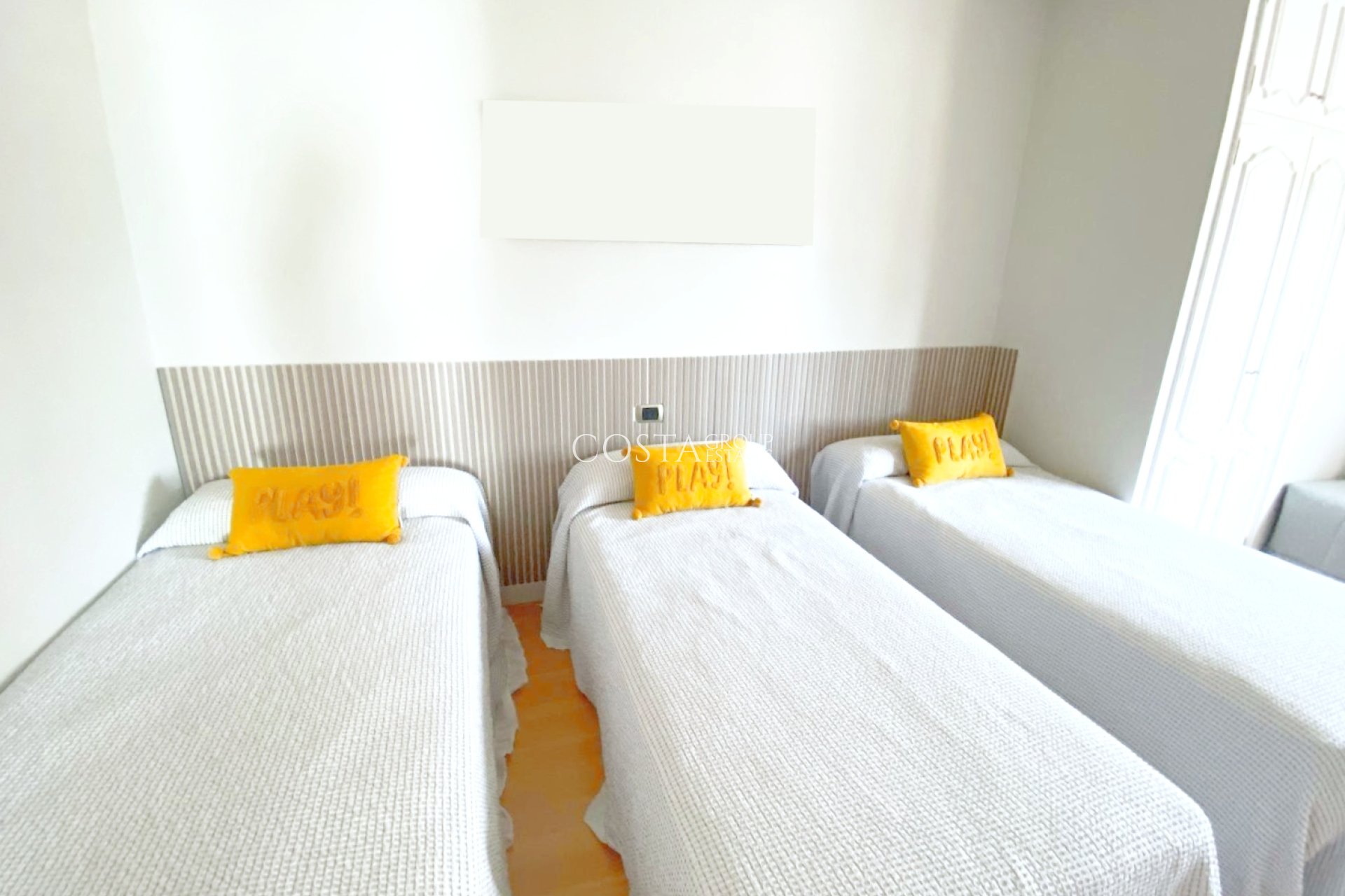 Wiederverkauf - Villa -
Los Alcazares