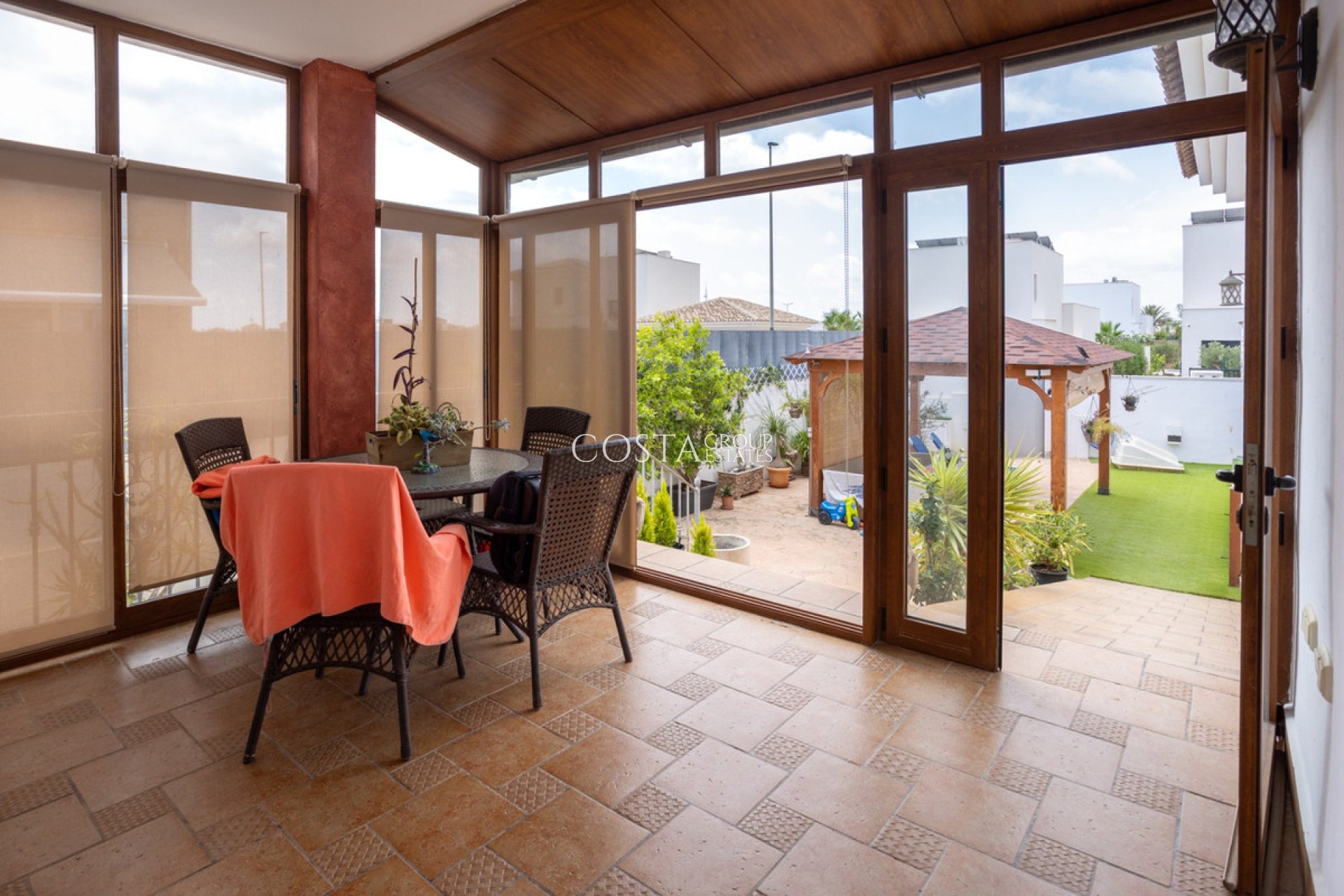 Wiederverkauf - Villa -
Los Montesinos - Los Montesinos Centro