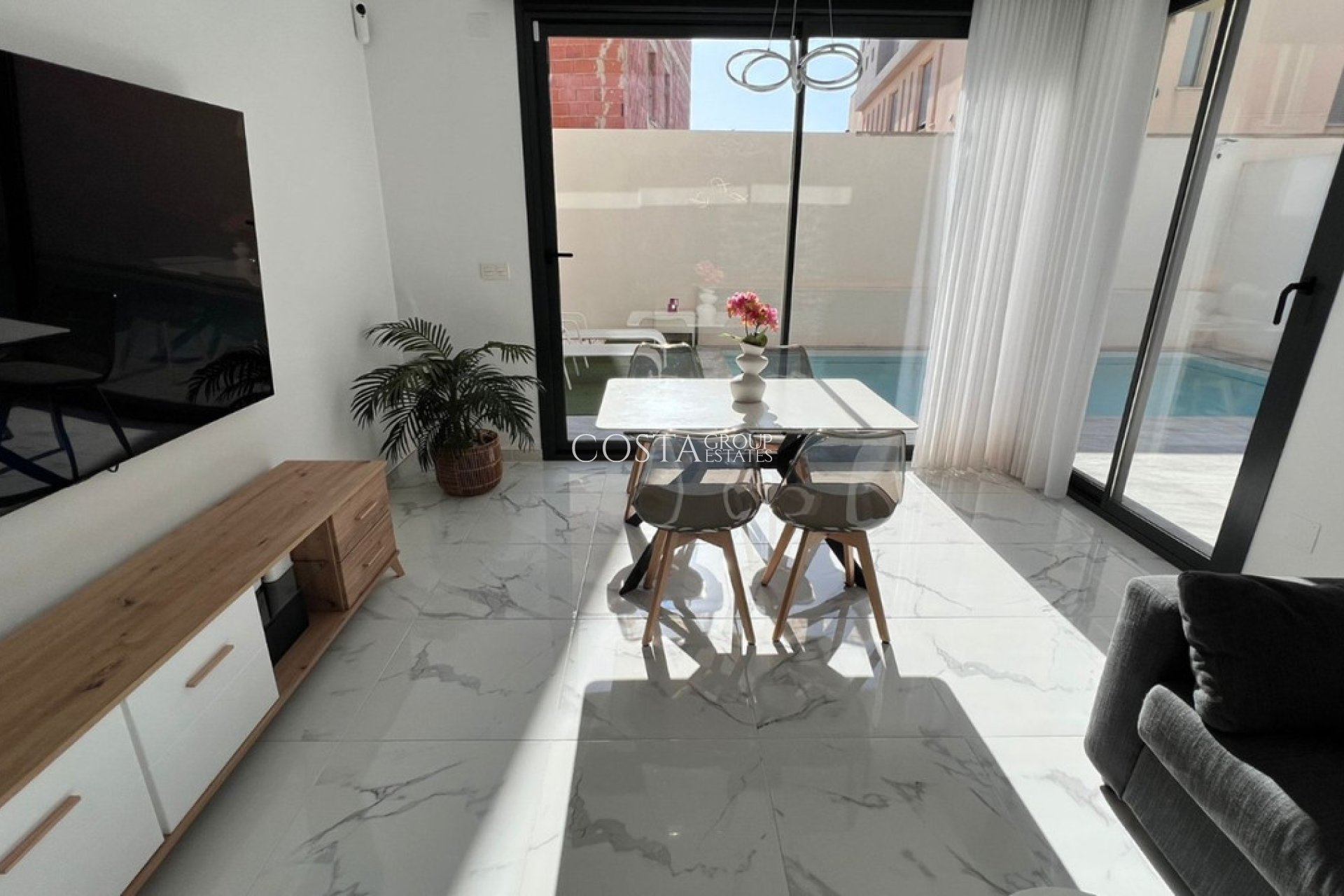 Wiederverkauf - Villa -
Los Montesinos - Los Montesinos Centro