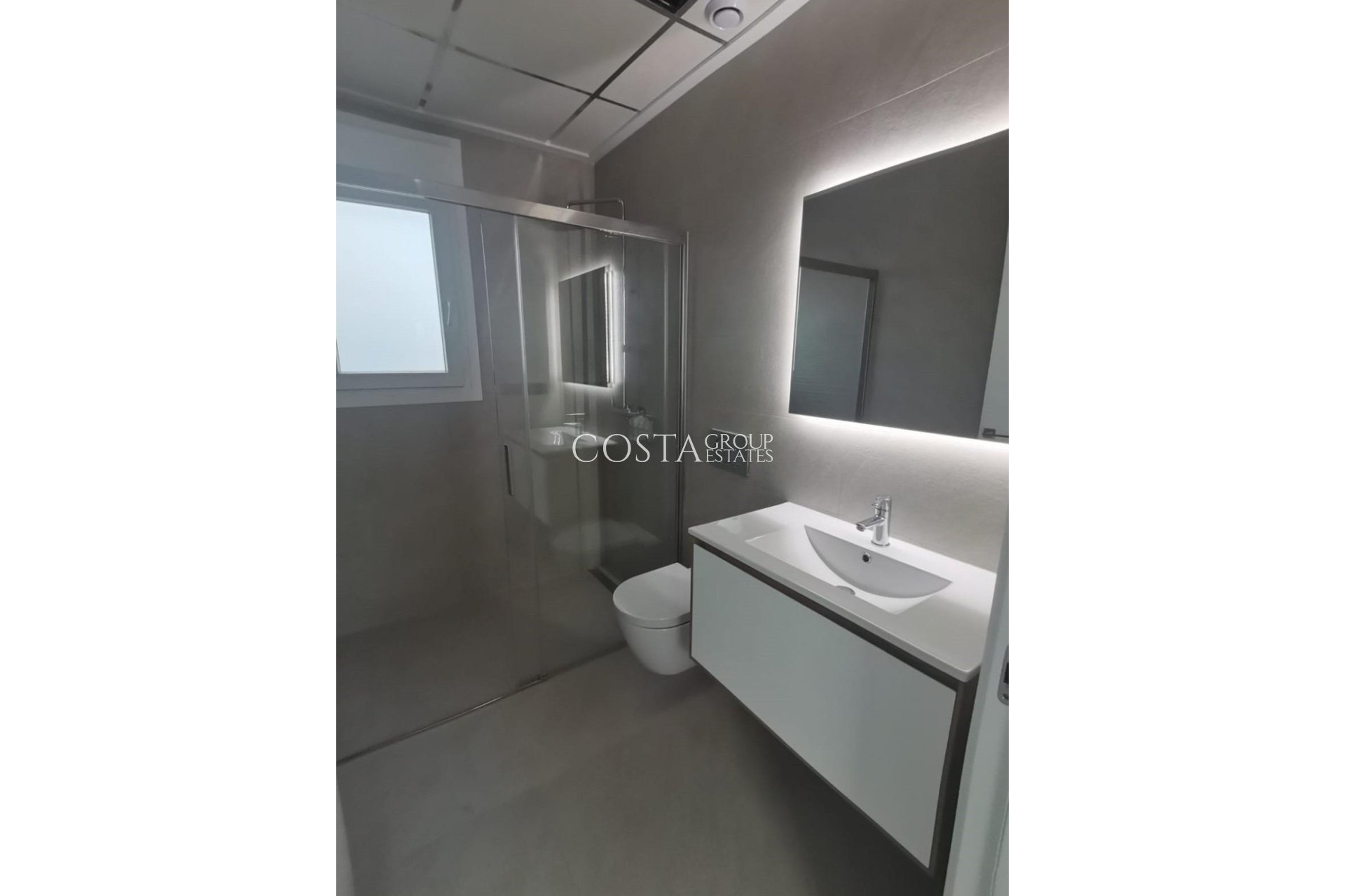 Wiederverkauf - Villa -
Los Montesinos - Los Montesinos Centro