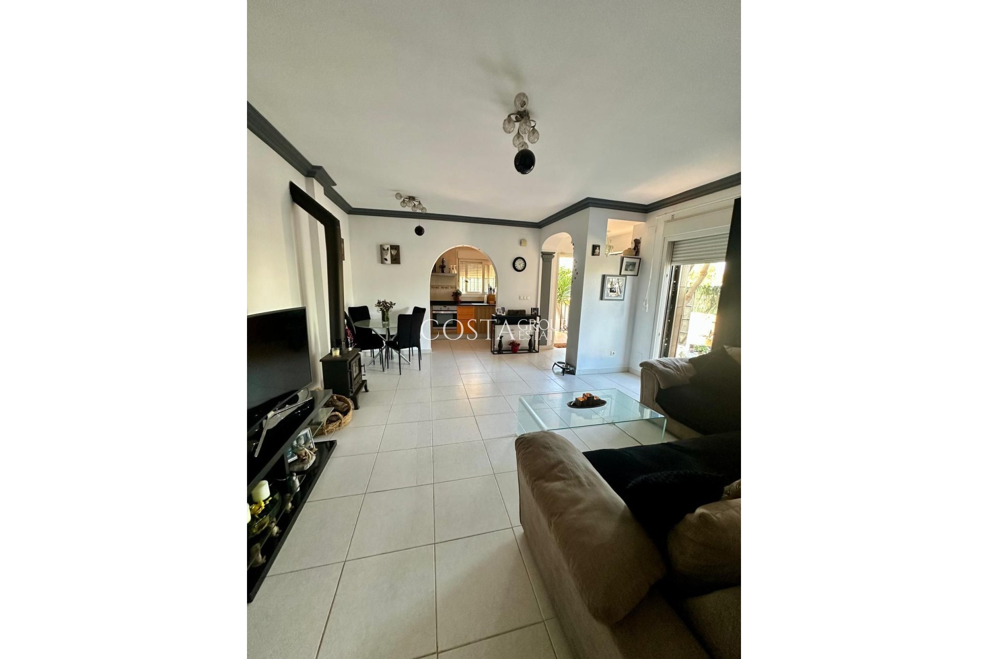 Wiederverkauf - Villa -
Los Montesinos - Los Montesinos Centro