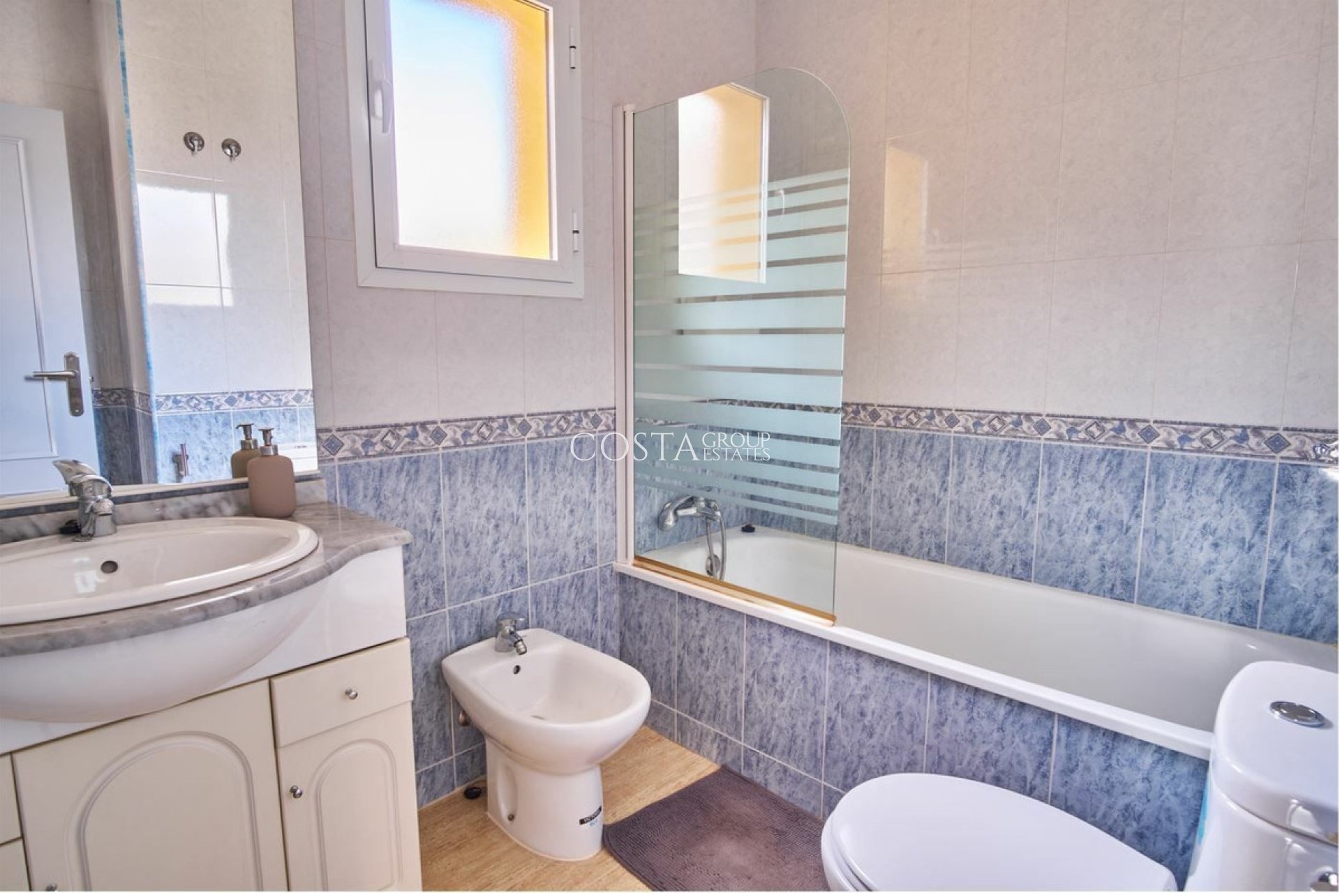 Wiederverkauf - Villa -
Los Montesinos - Los Montesinos Centro