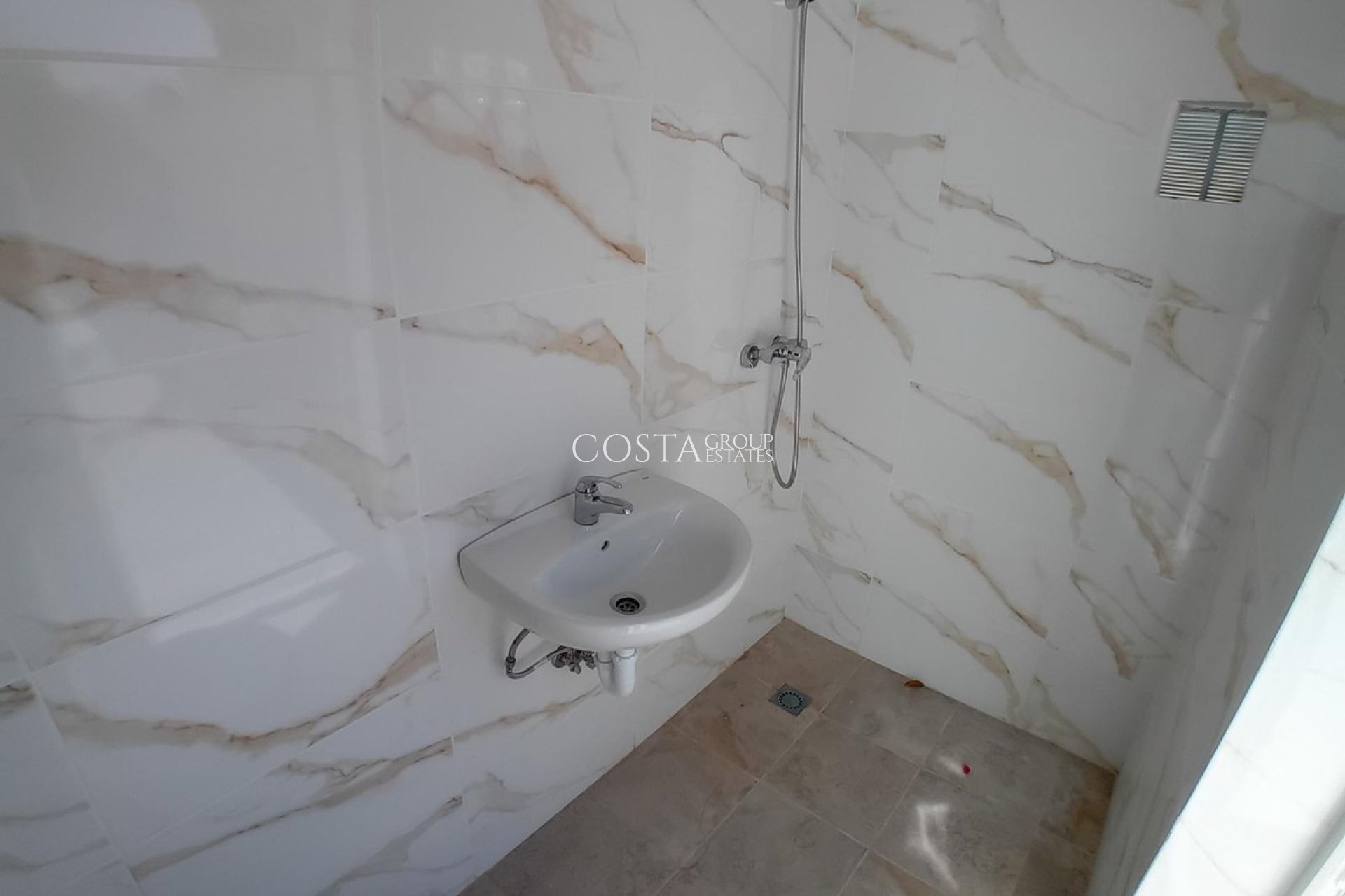 Wiederverkauf - Villa -
Mazarrón - Mazarrón Centro