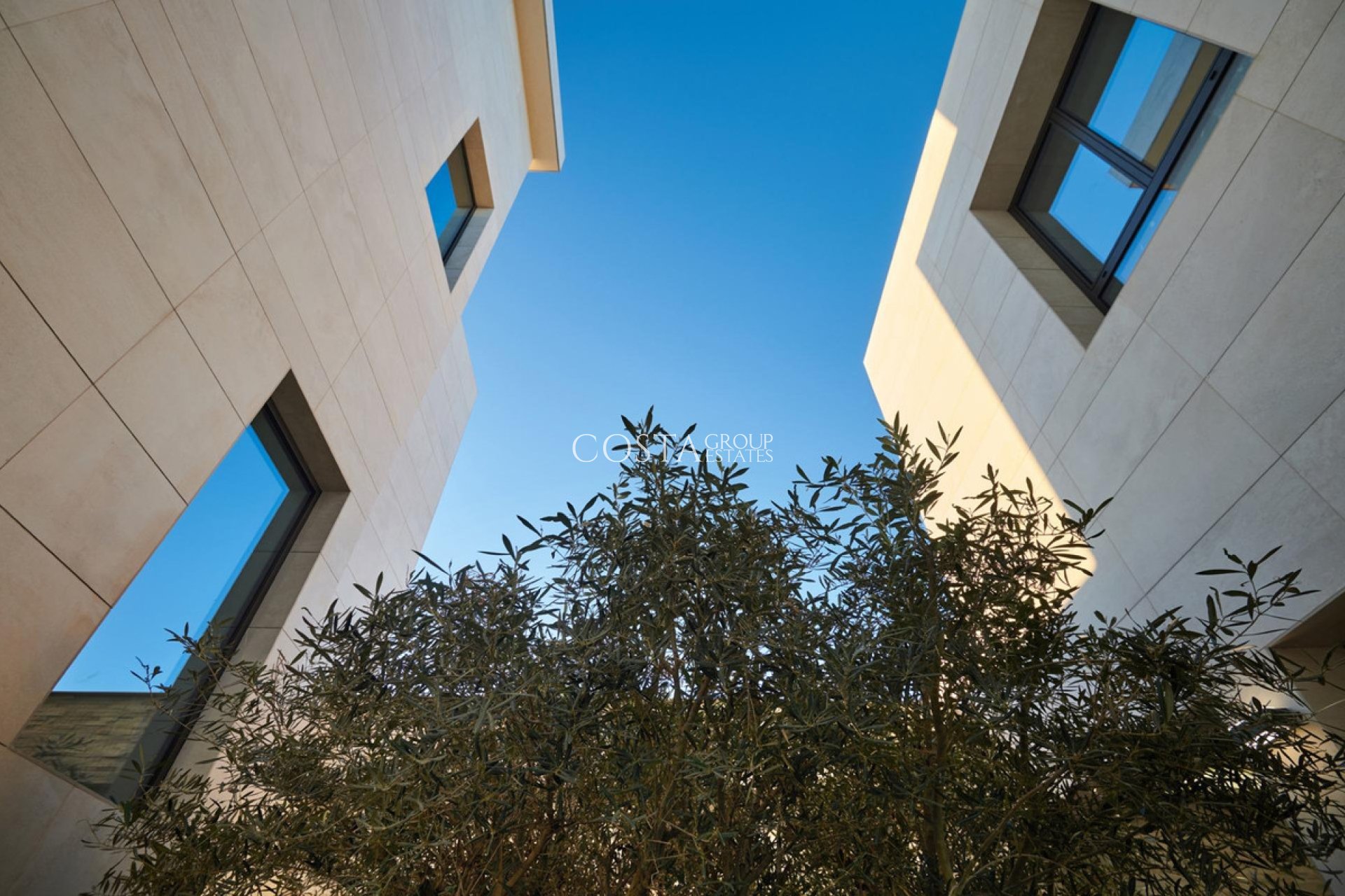 Wiederverkauf - Villa -
Molina De Segura - Molina de Segura Centro