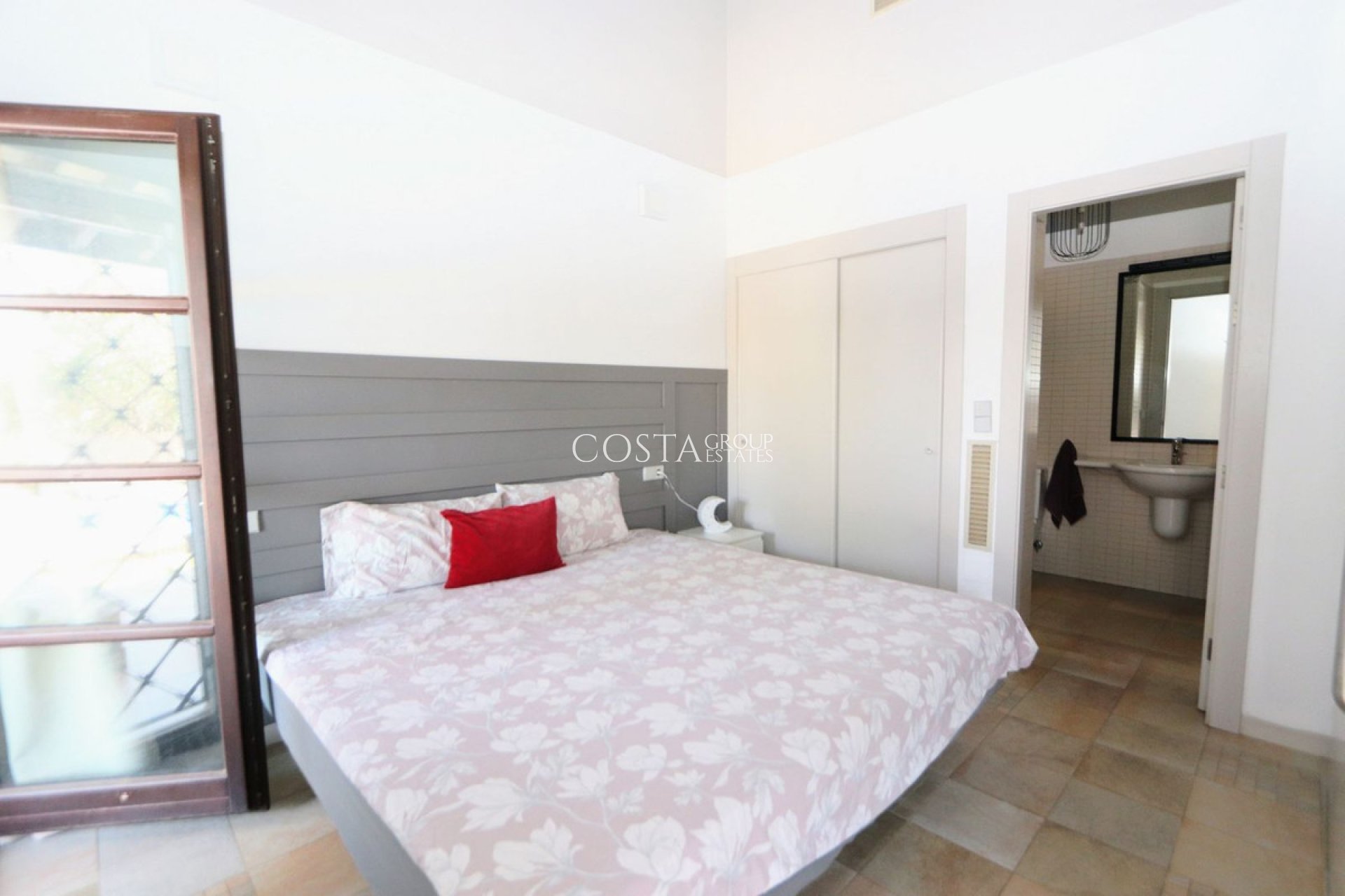 Wiederverkauf - Villa -
Murcia - Sucina