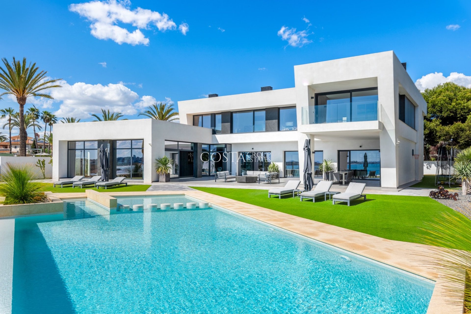 Wiederverkauf - Villa -
Orihuela - Cabo Roig