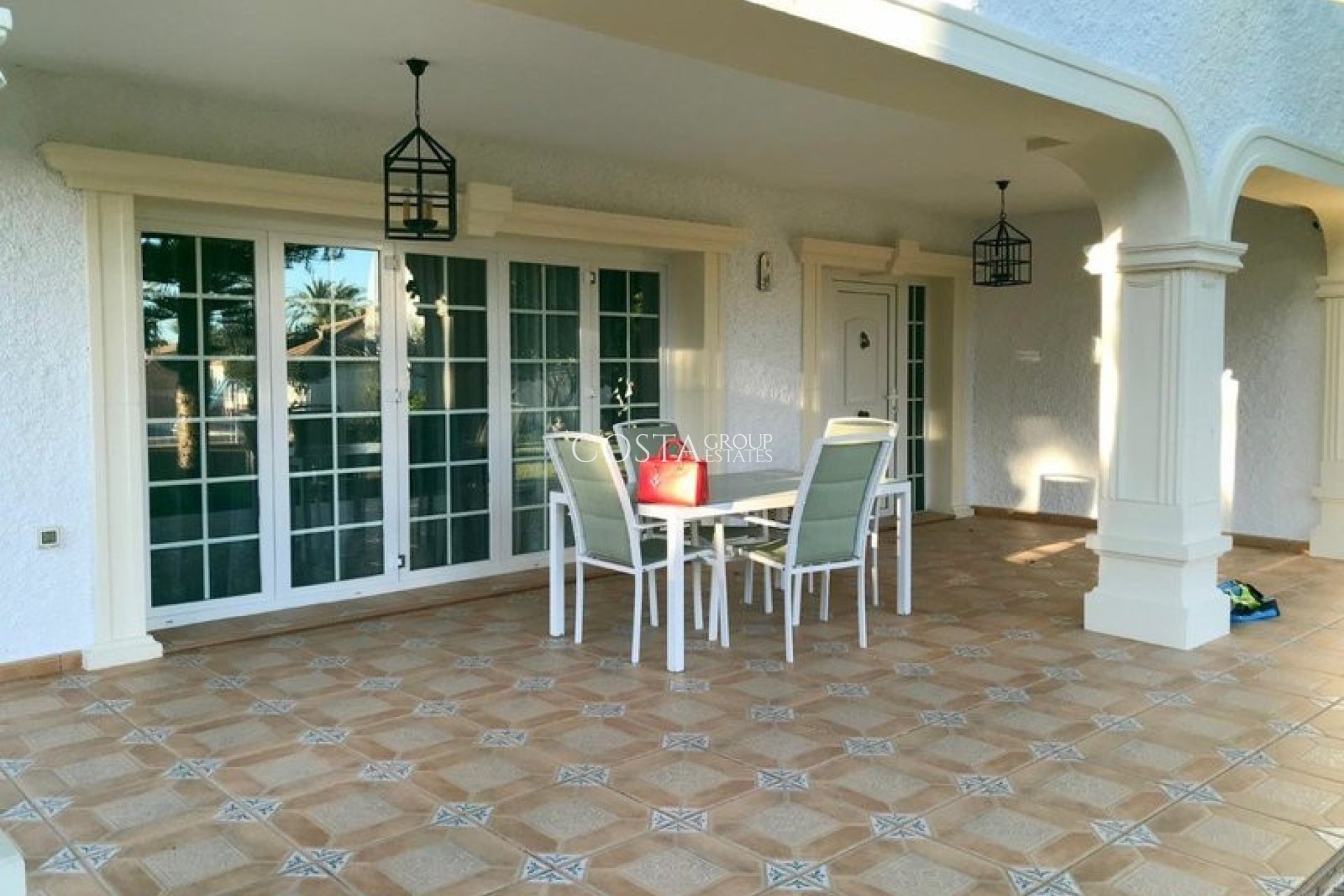 Wiederverkauf - Villa -
Orihuela - Cabo Roig