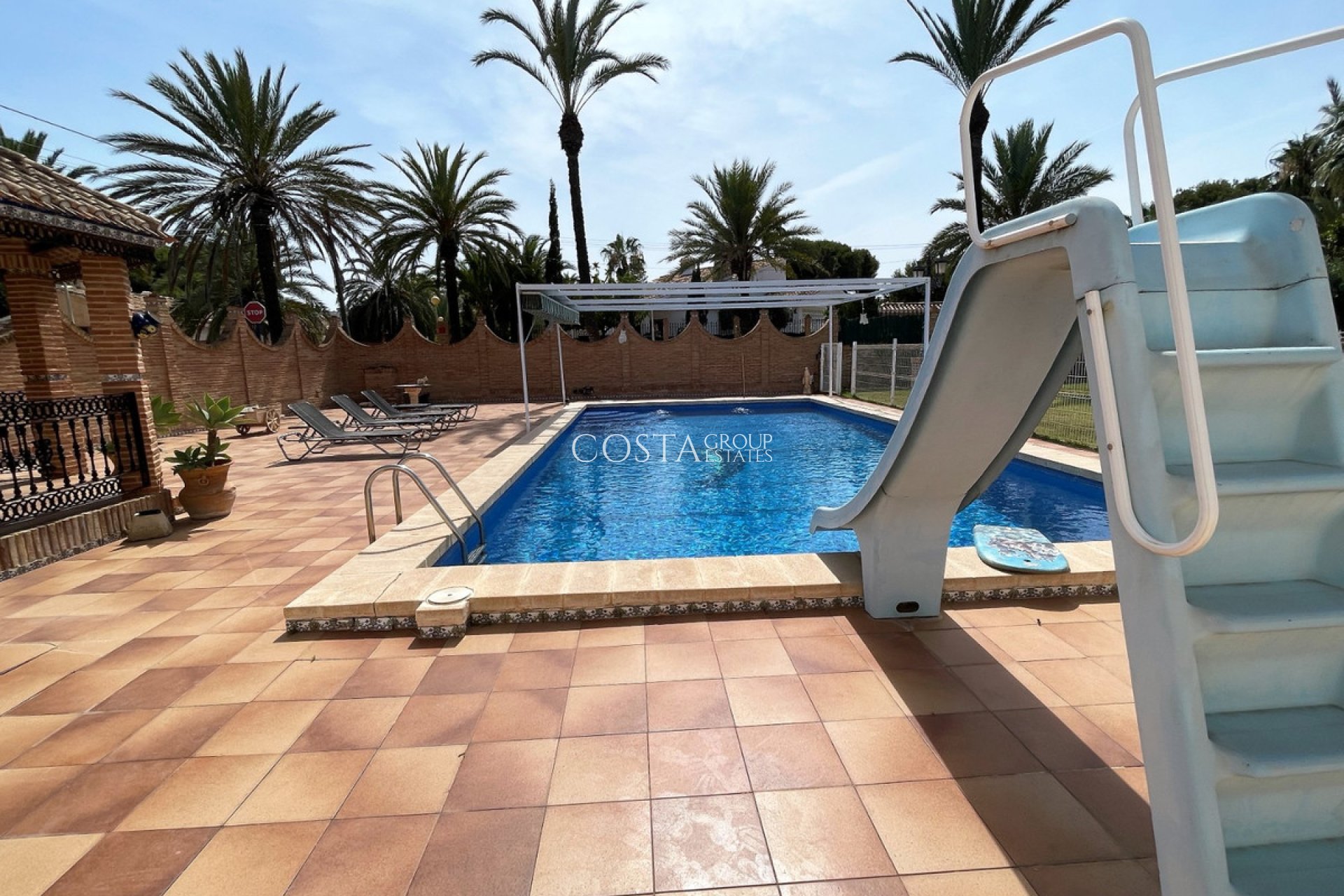 Wiederverkauf - Villa -
Orihuela - Cabo Roig