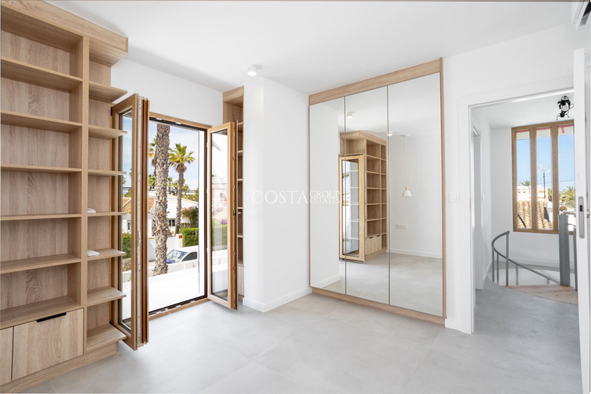 Wiederverkauf - Villa -
Orihuela - Cabo Roig