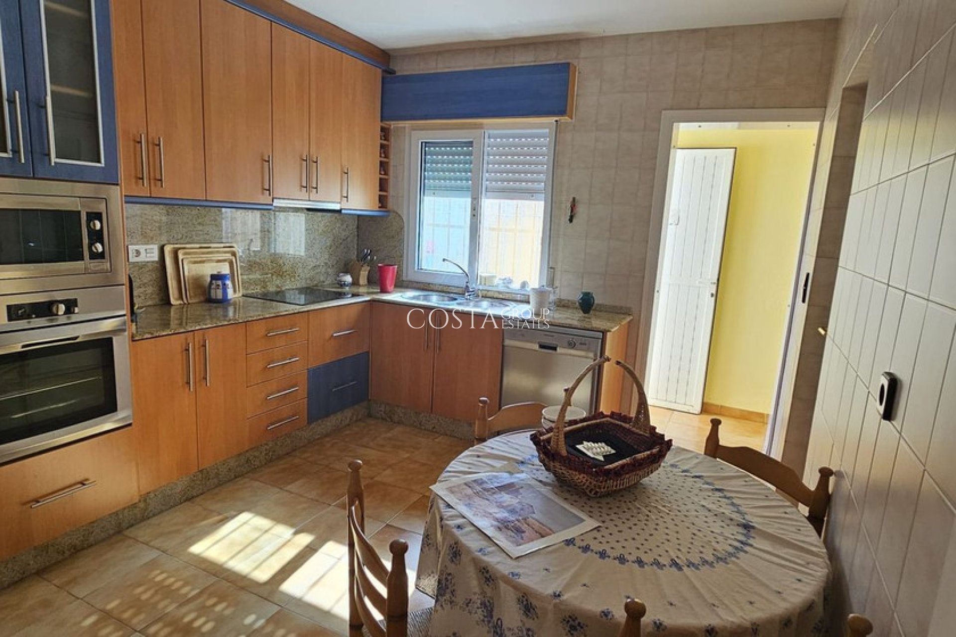 Wiederverkauf - Villa -
Orihuela - Campoamor