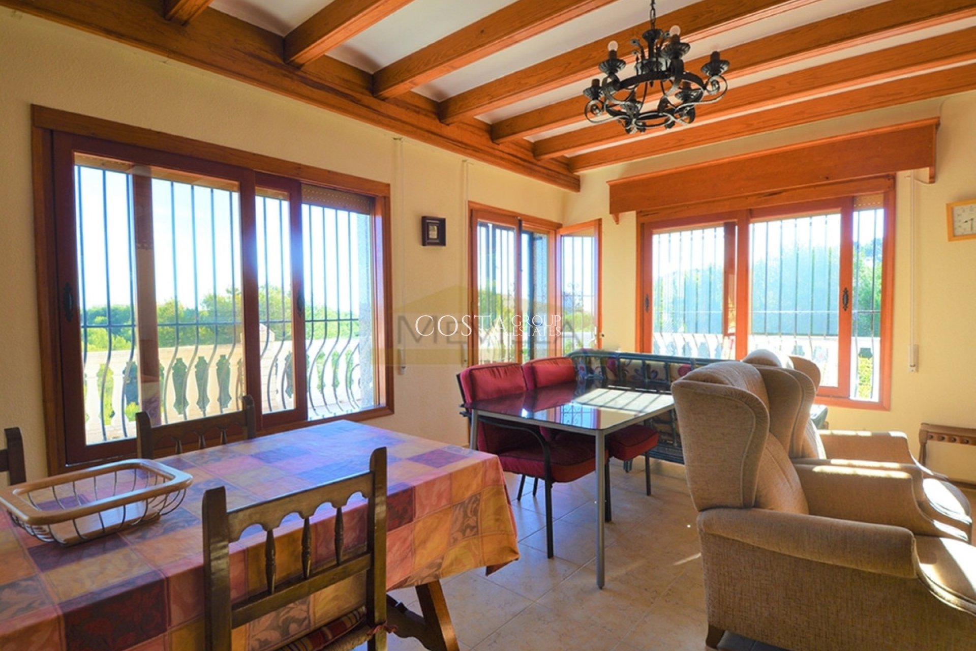 Wiederverkauf - Villa -
Orihuela - Campoamor