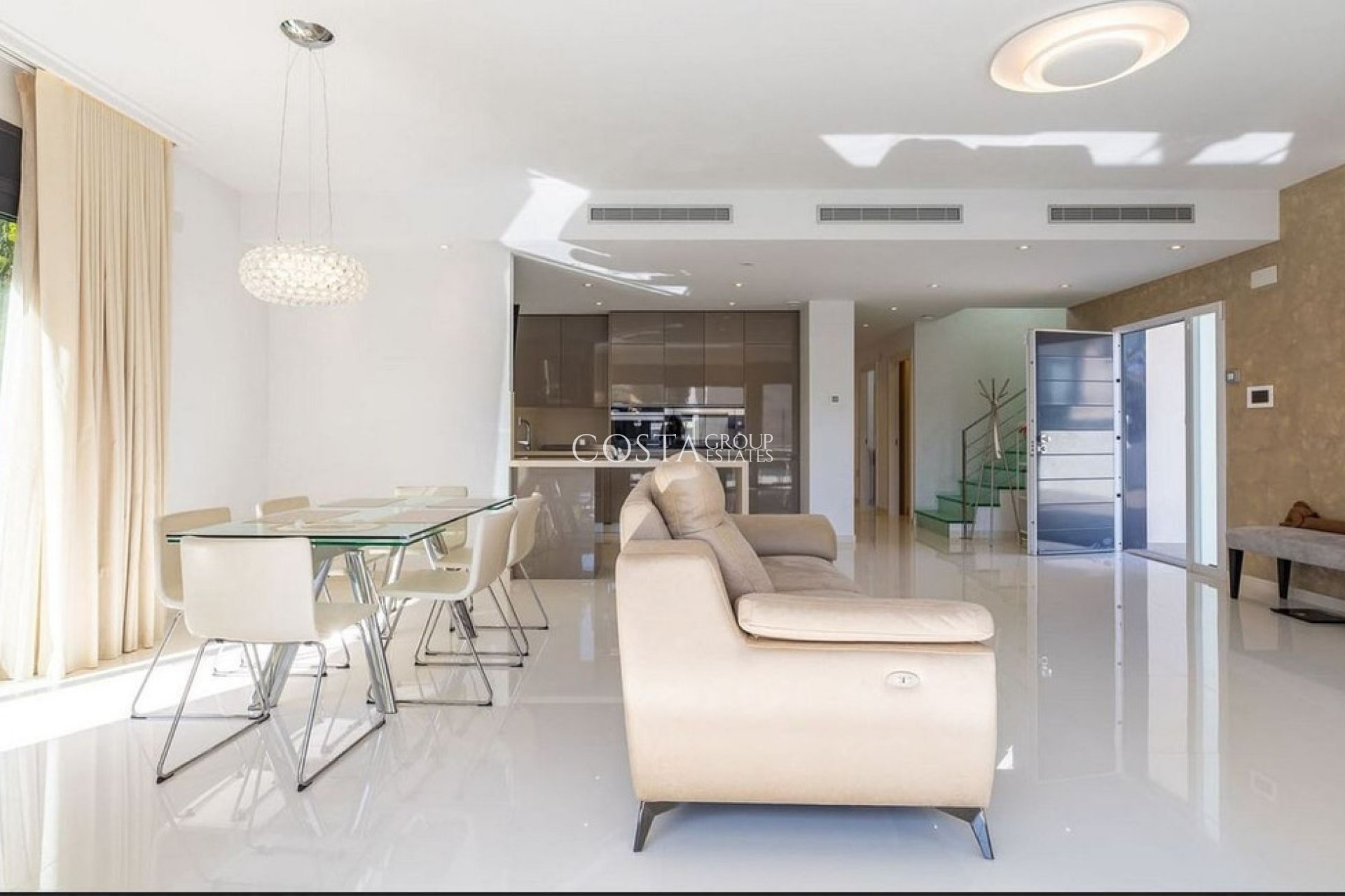 Wiederverkauf - Villa -
Orihuela - Campoamor