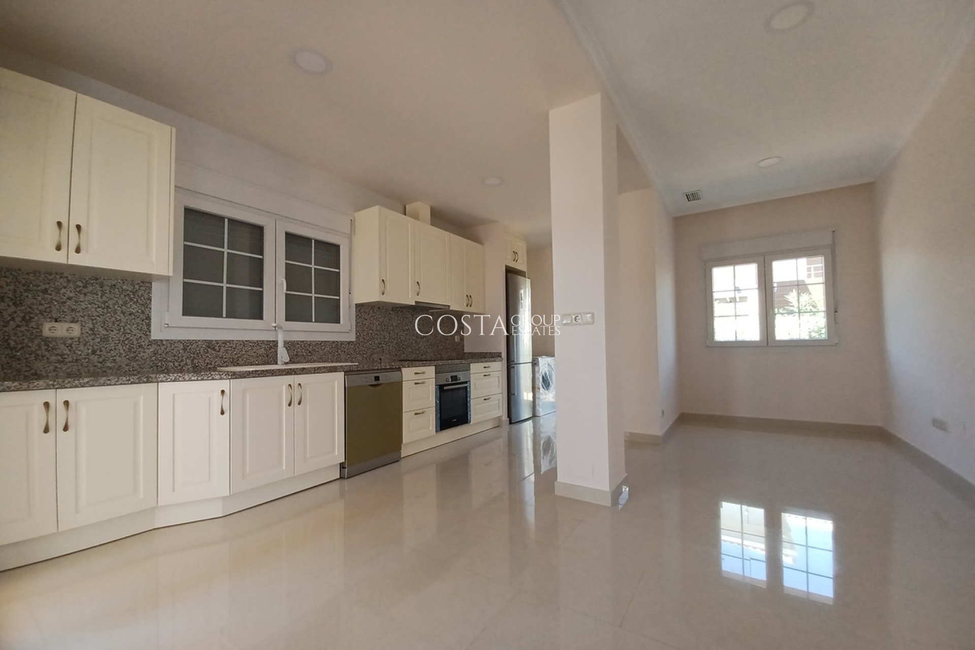 Wiederverkauf - Villa -
Orihuela Costa - Cabo Roig