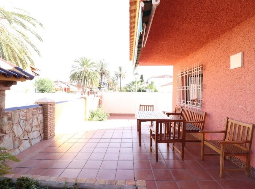 Wiederverkauf - Villa -
Orihuela Costa - Cabo Roig