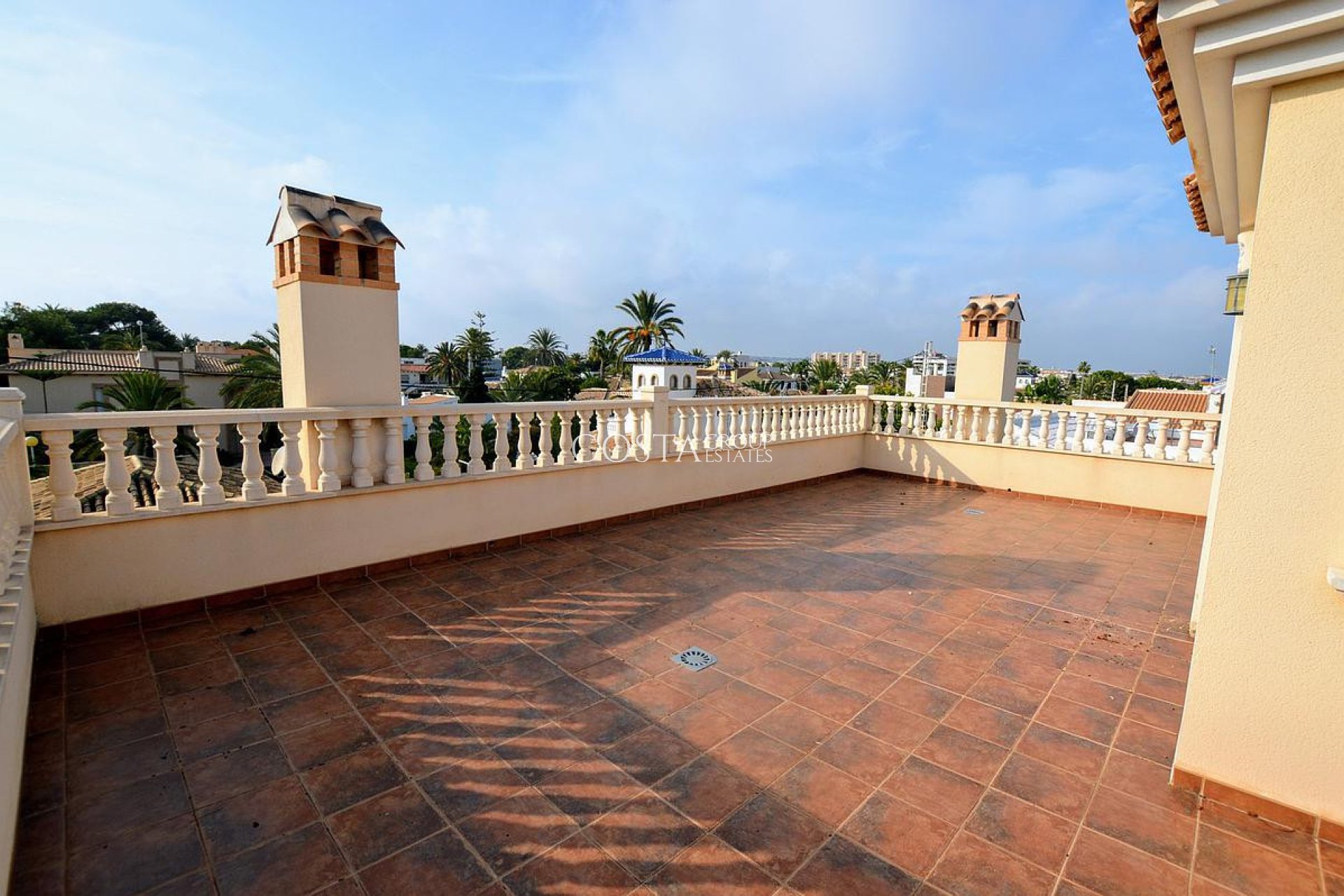 Wiederverkauf - Villa -
Orihuela Costa - Cabo Roig