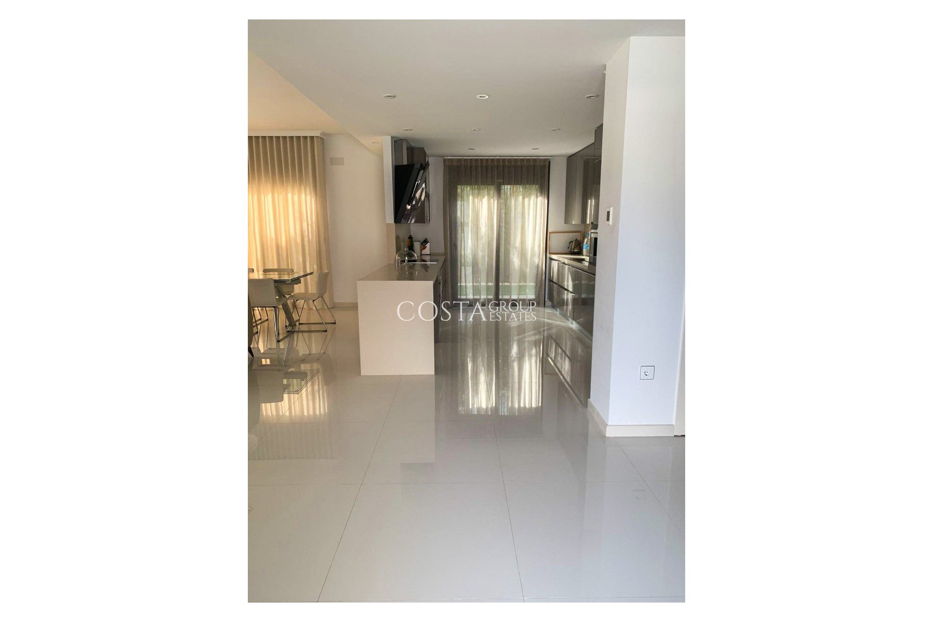 Wiederverkauf - Villa -
Orihuela Costa - Campoamor