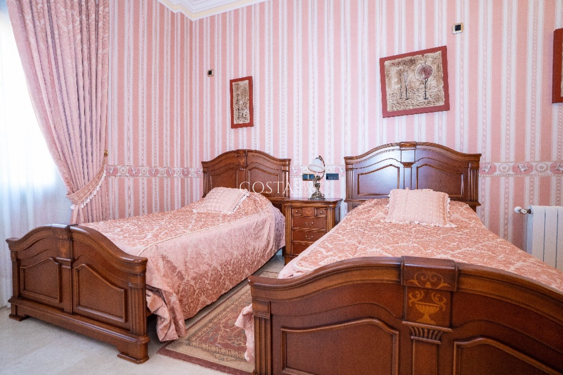 Wiederverkauf - Villa -
Orihuela Costa - Campoamor