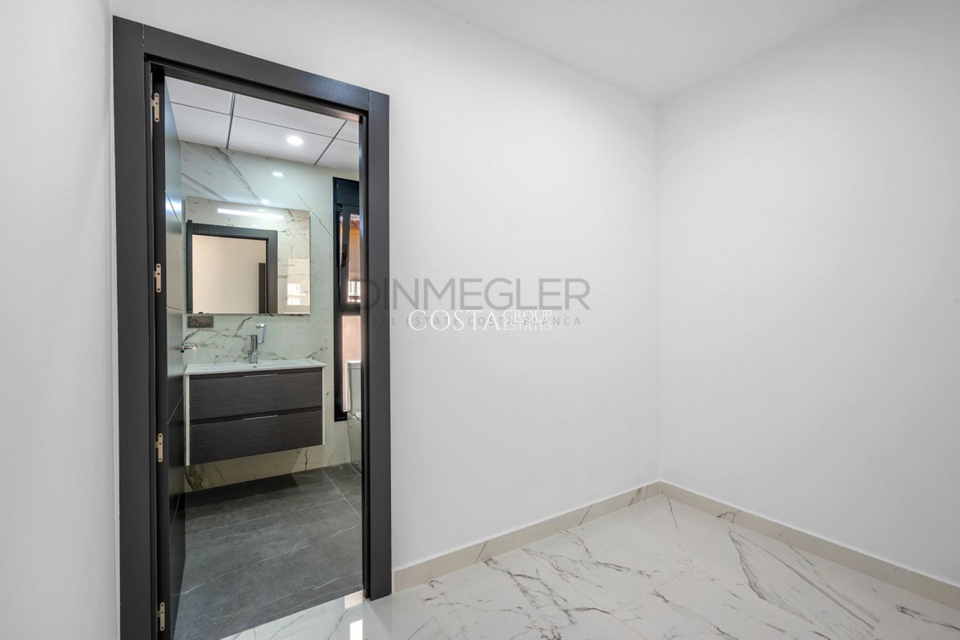 Wiederverkauf - Villa -
Orihuela Costa - Campoamor