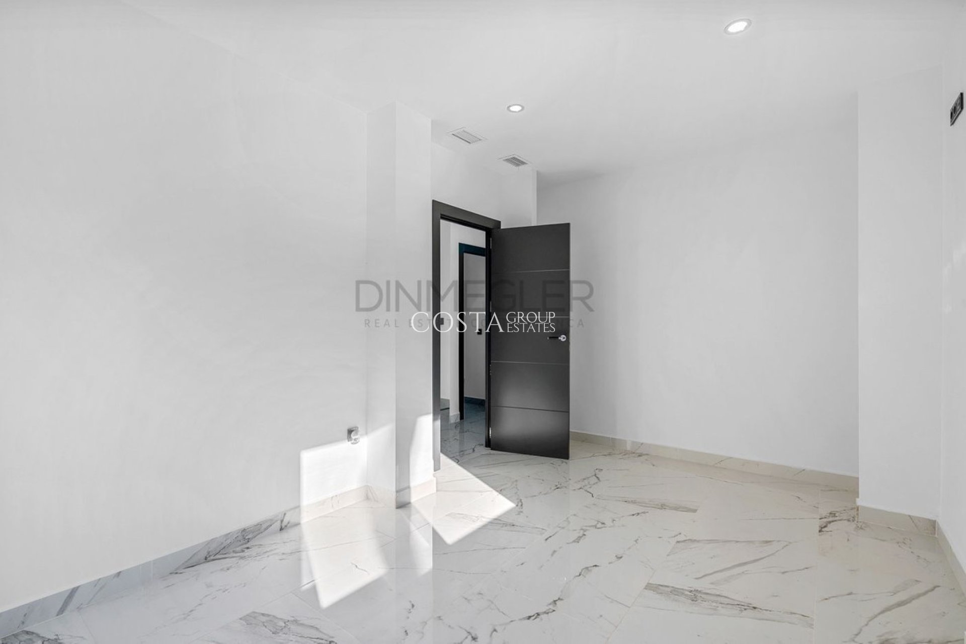 Wiederverkauf - Villa -
Orihuela Costa - Campoamor