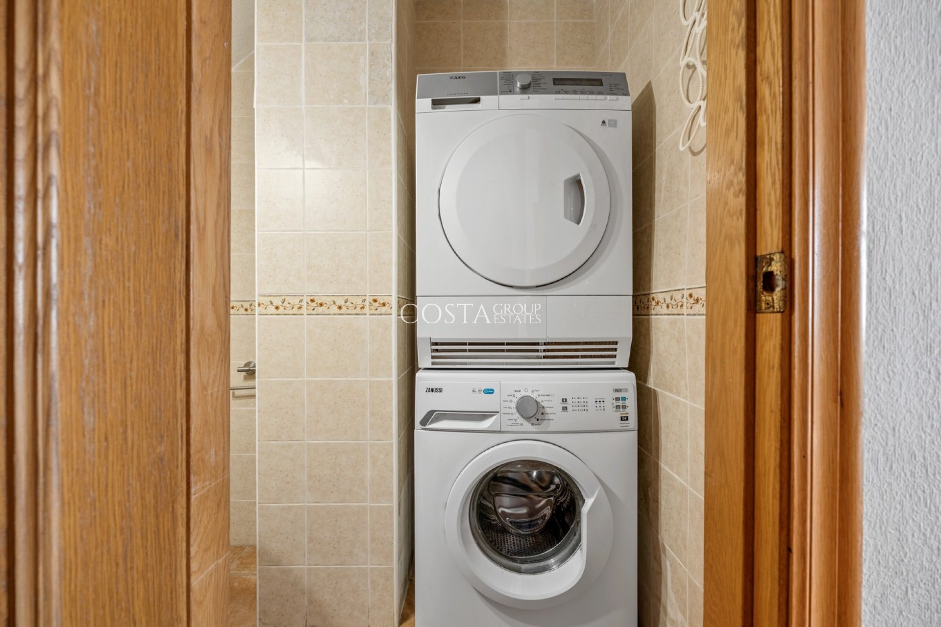 Wiederverkauf - Villa -
Orihuela Costa - Castillo de Don Juan