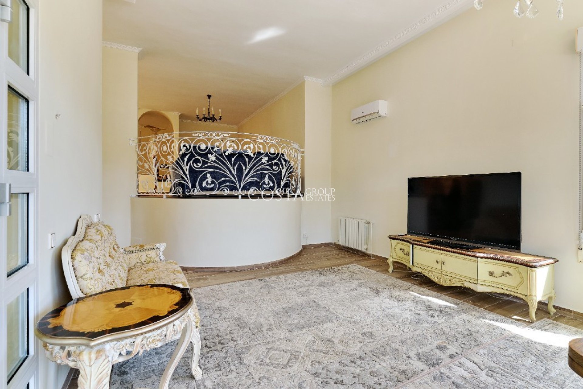 Wiederverkauf - Villa -
Orihuela Costa - Dehesa de Campoamor