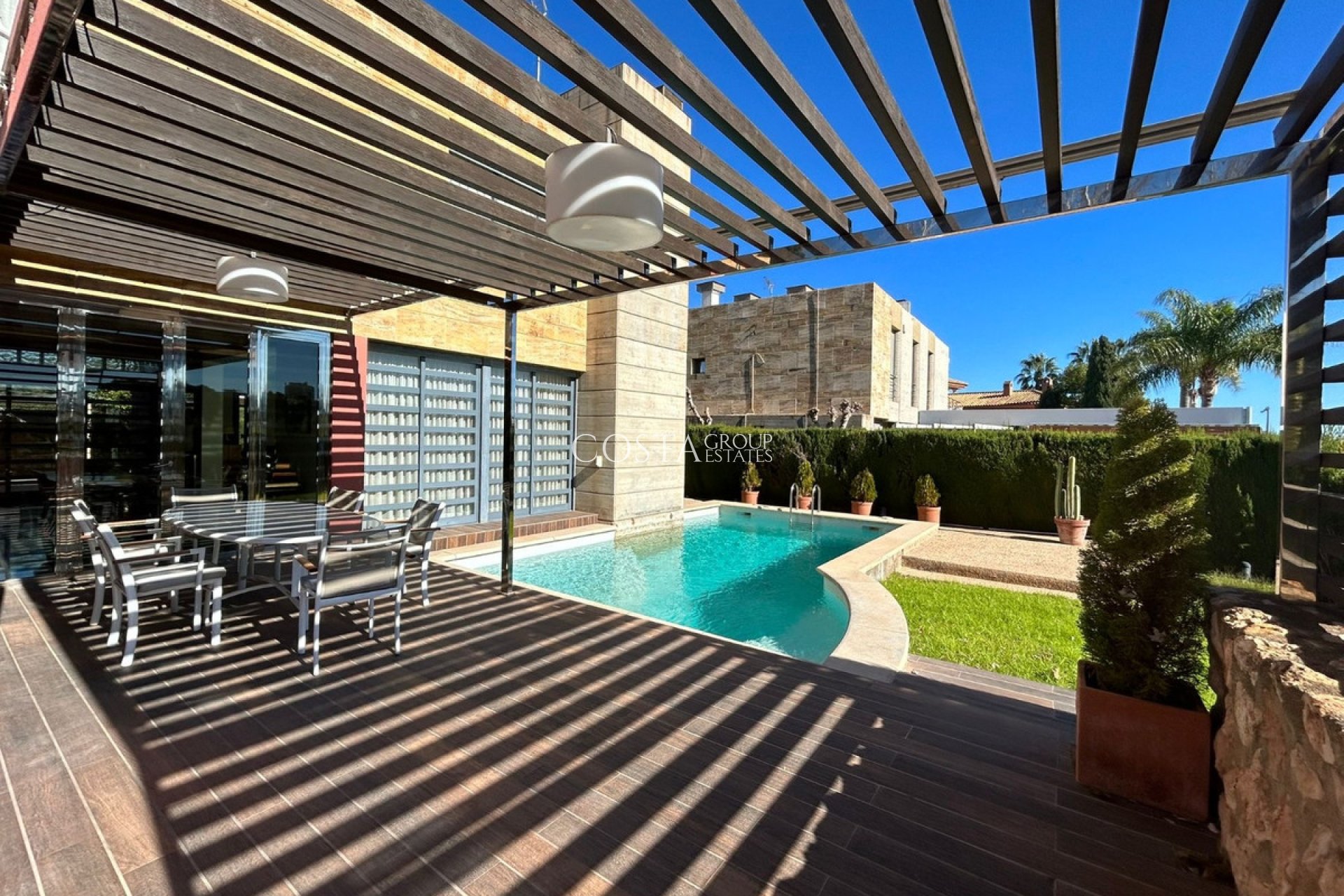 Wiederverkauf - Villa -
Orihuela Costa - Dehesa de Campoamor