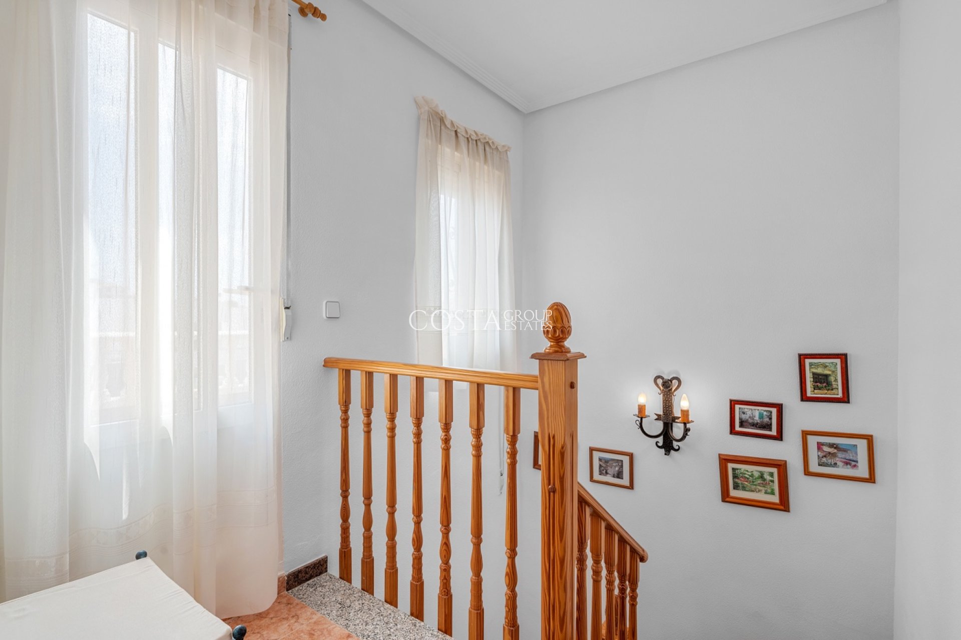 Wiederverkauf - Villa -
Orihuela Costa - El Galan