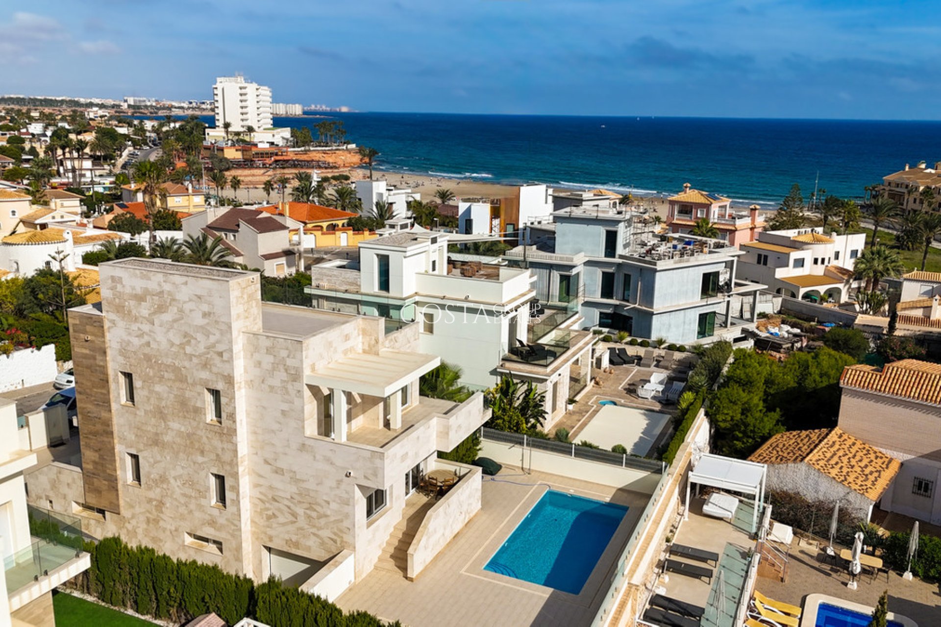 Wiederverkauf - Villa -
Orihuela Costa - La Zenia