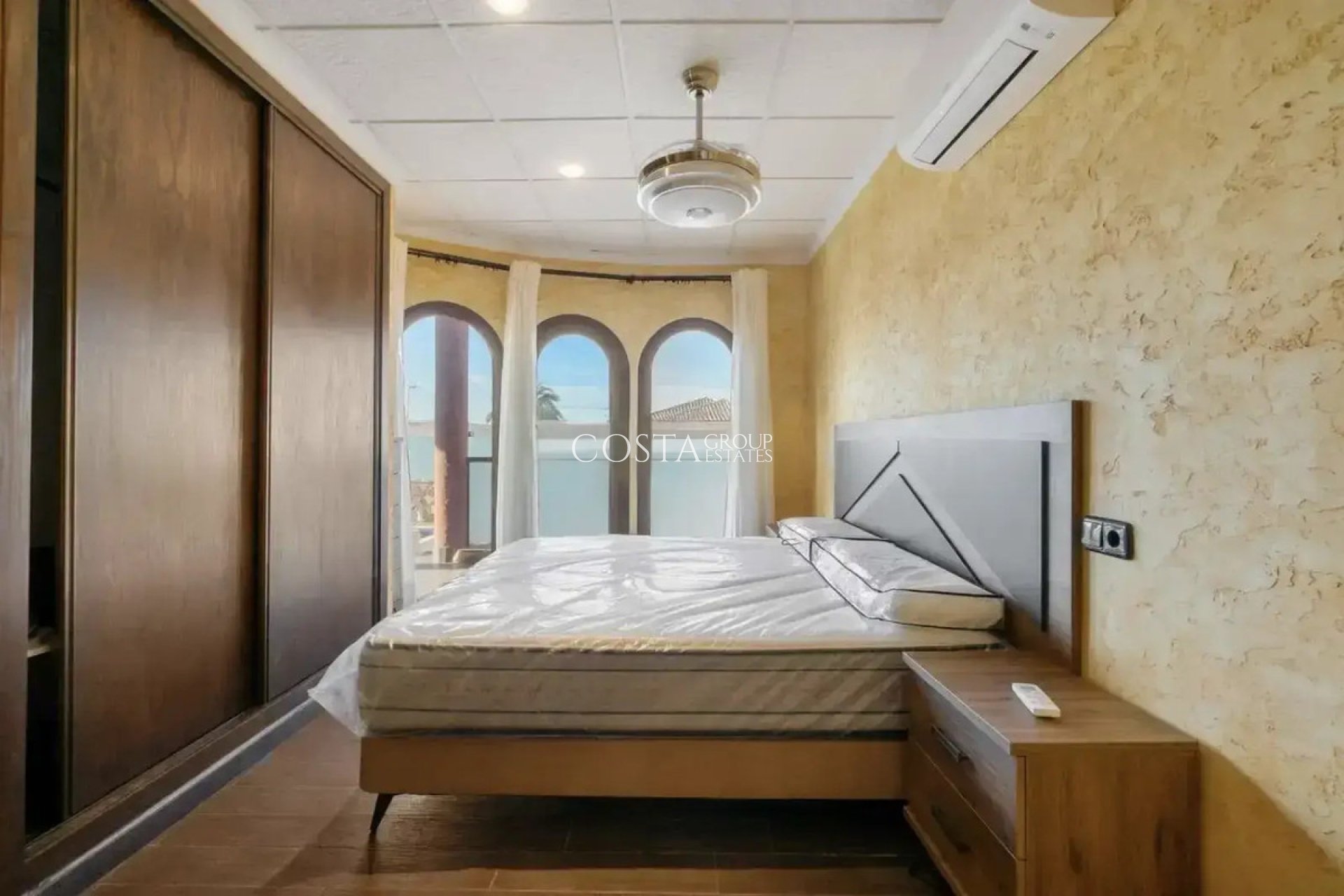 Wiederverkauf - Villa -
Orihuela Costa - La Zenia