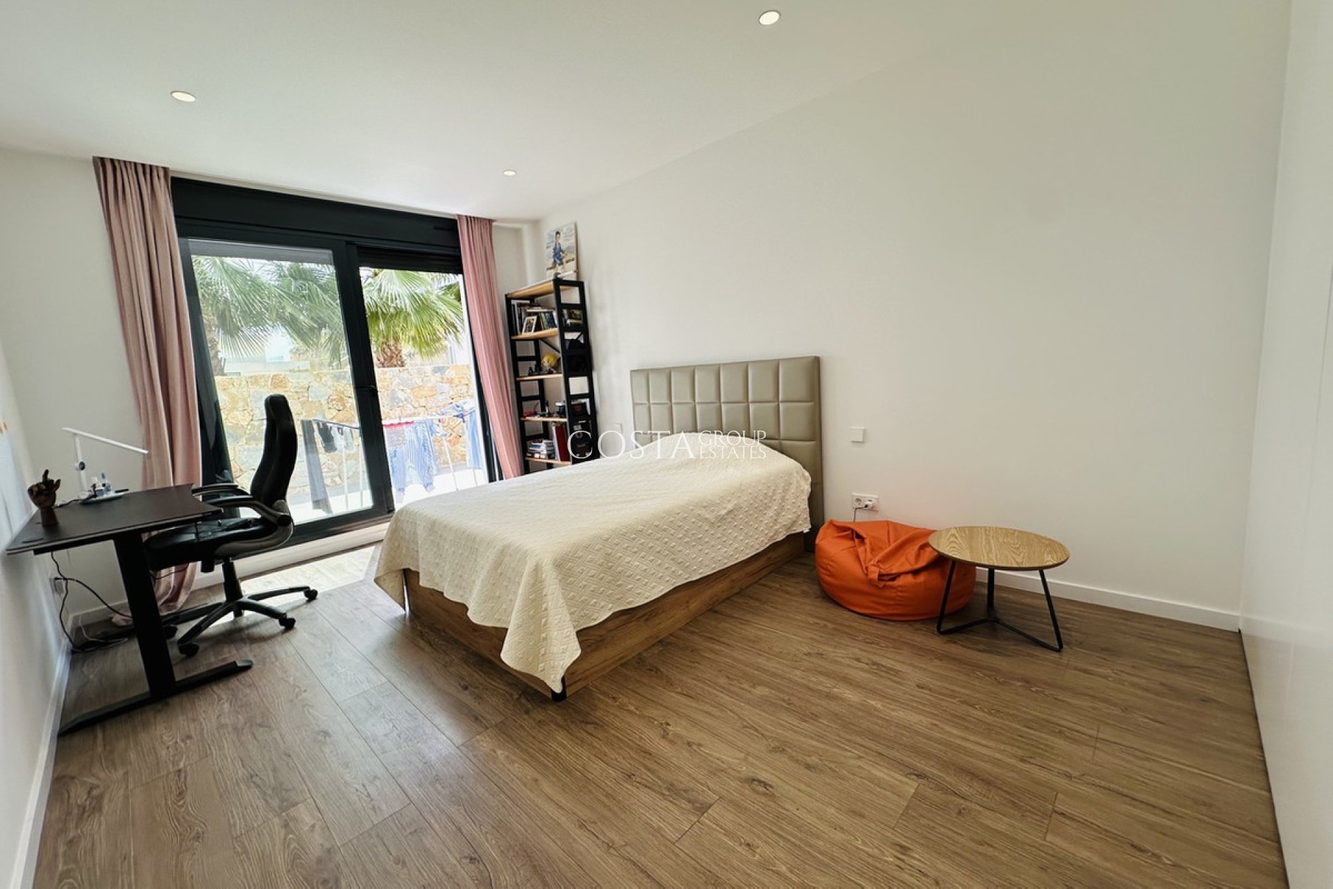 Wiederverkauf - Villa -
Orihuela Costa - Las Colinas Golf